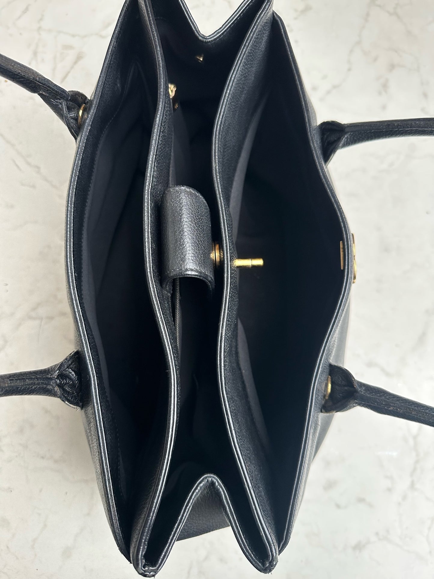 Leather handbag