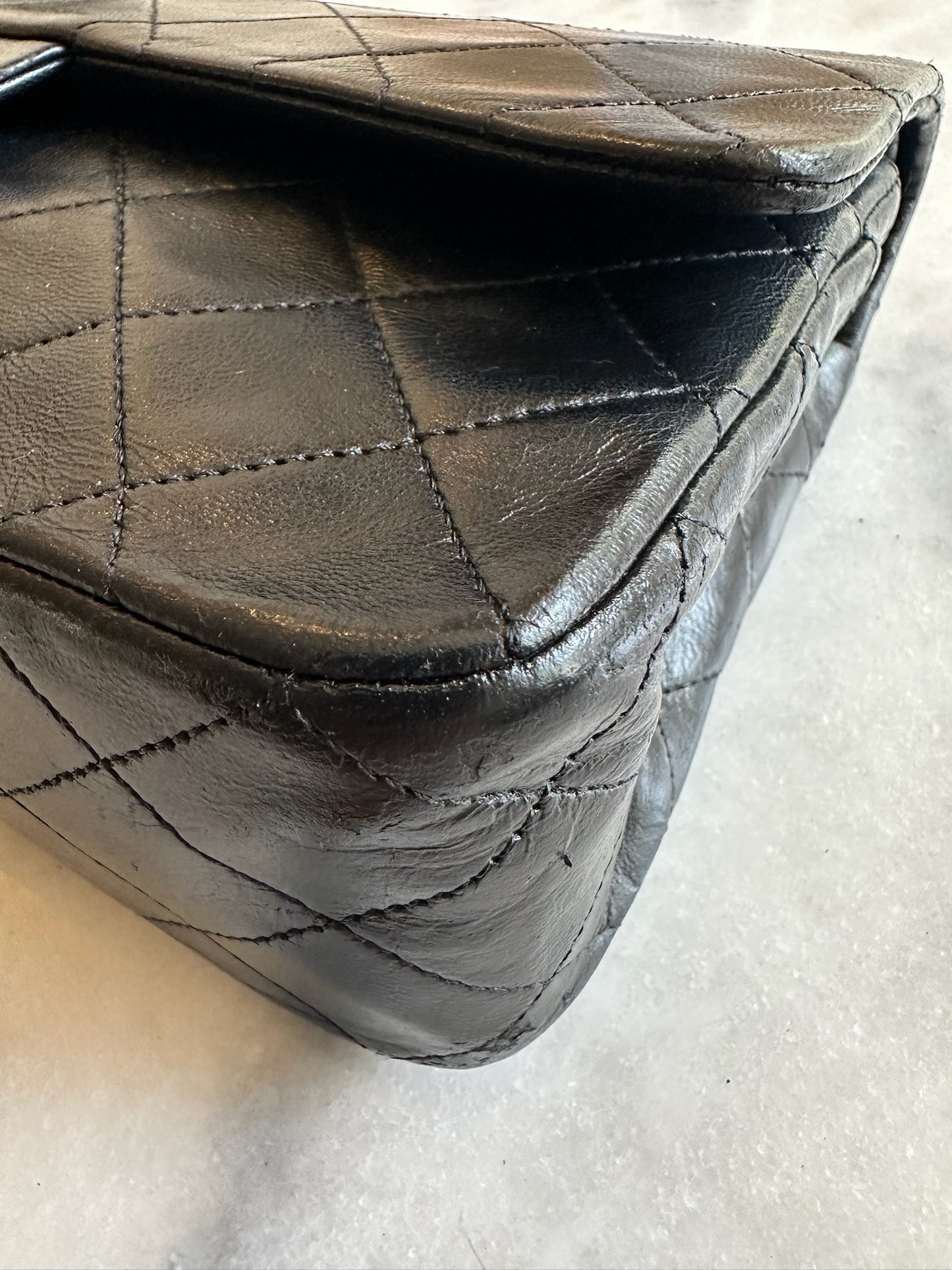 Medium Classic double flap