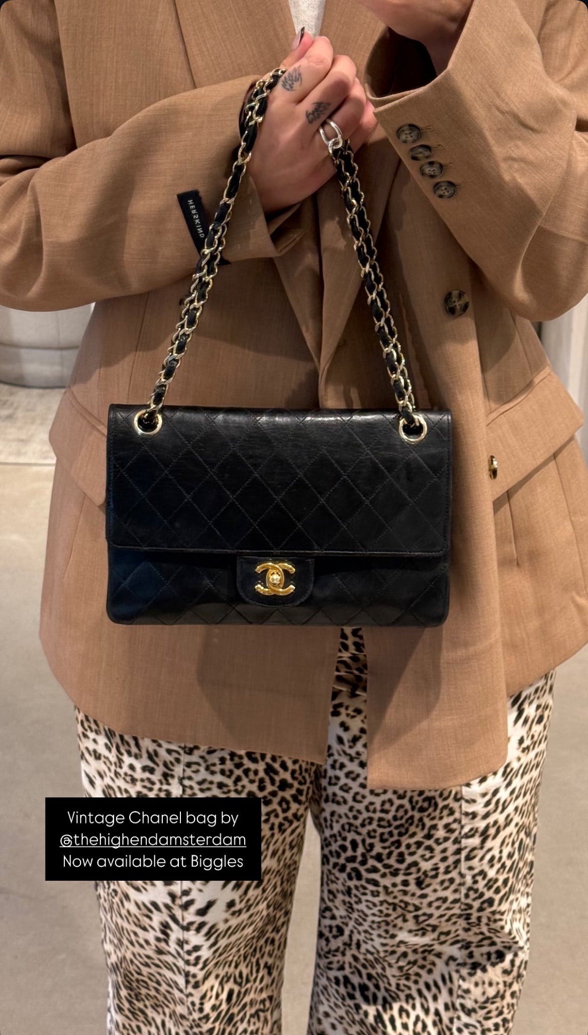 Classic double flap