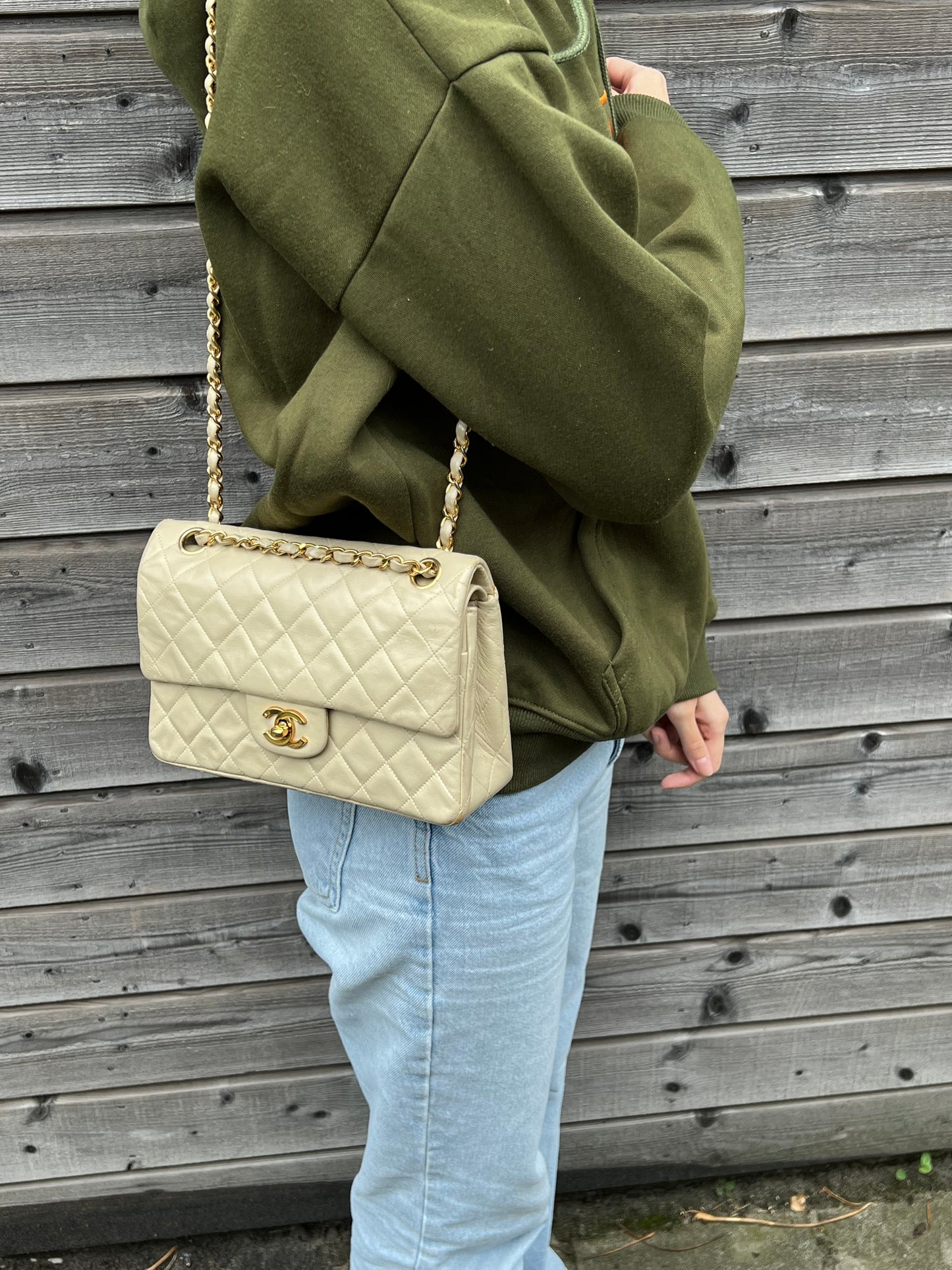 Classic double flap