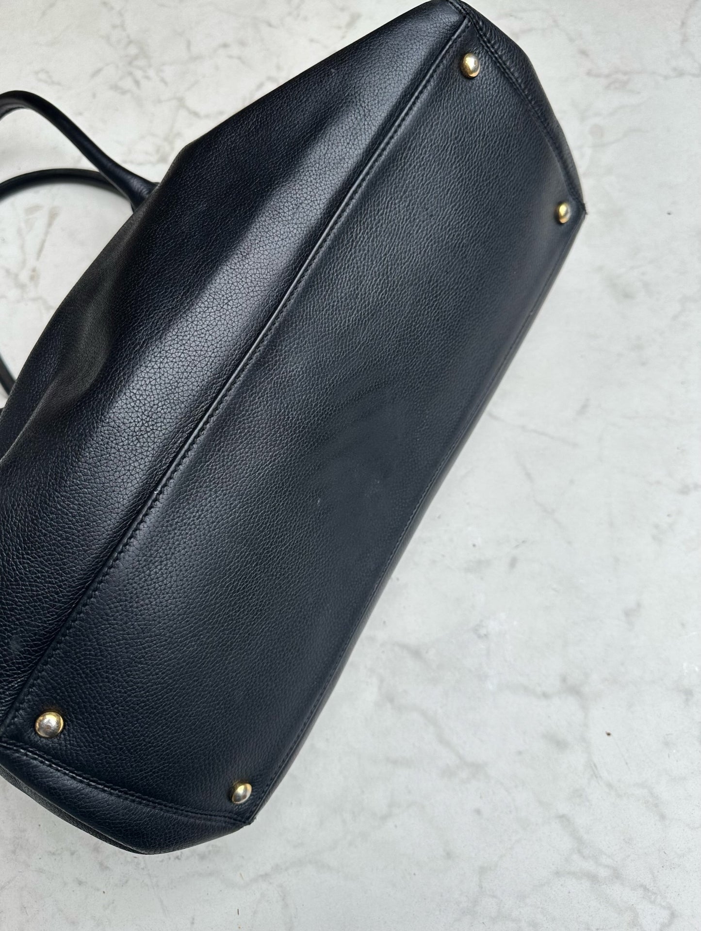Leather handbag