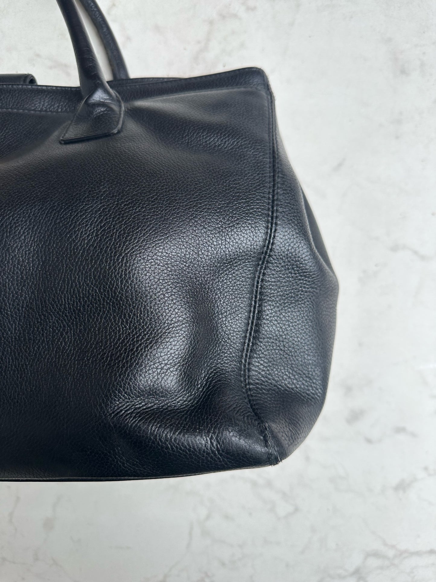 Leather handbag