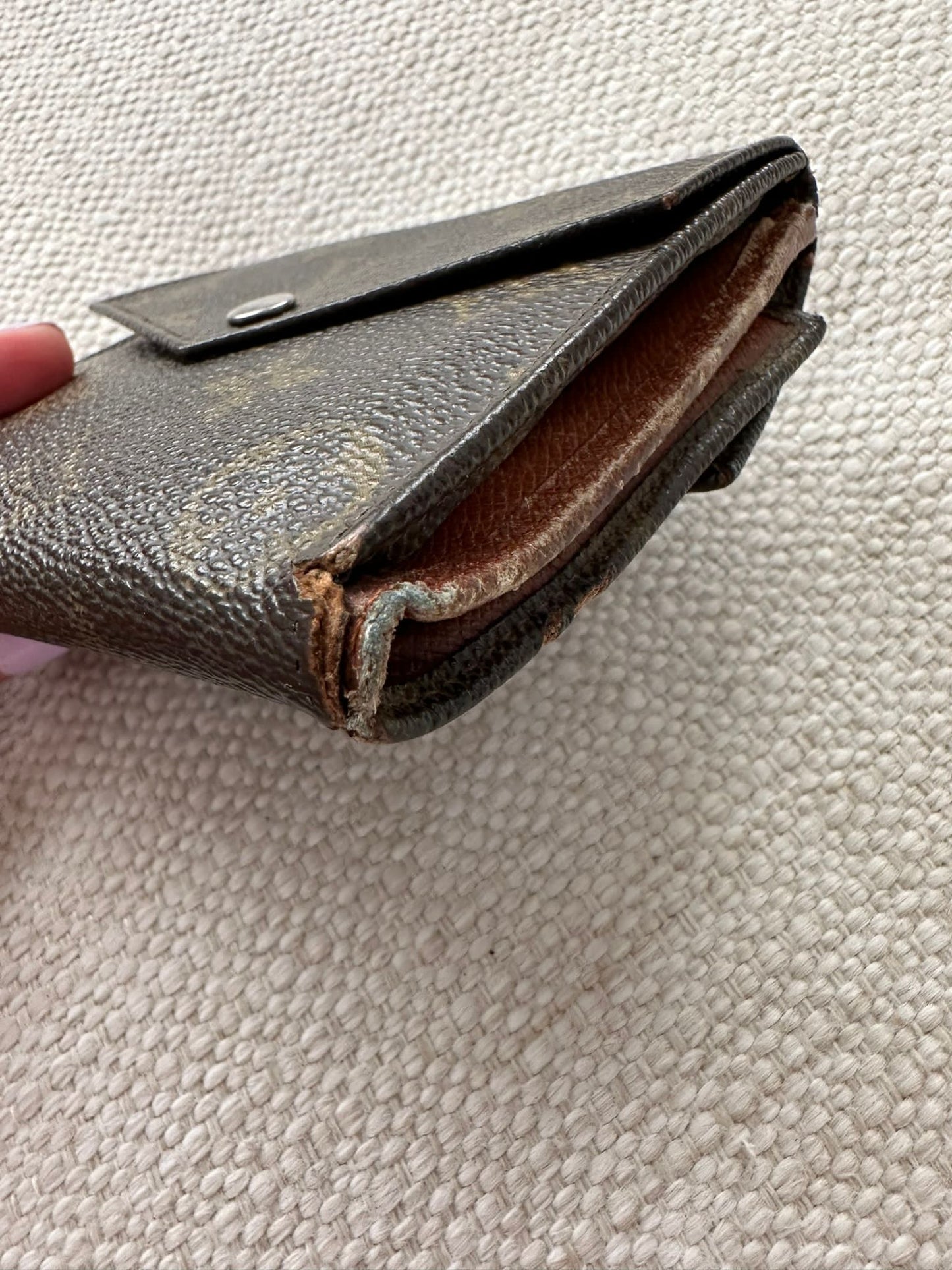 Vintage wallet