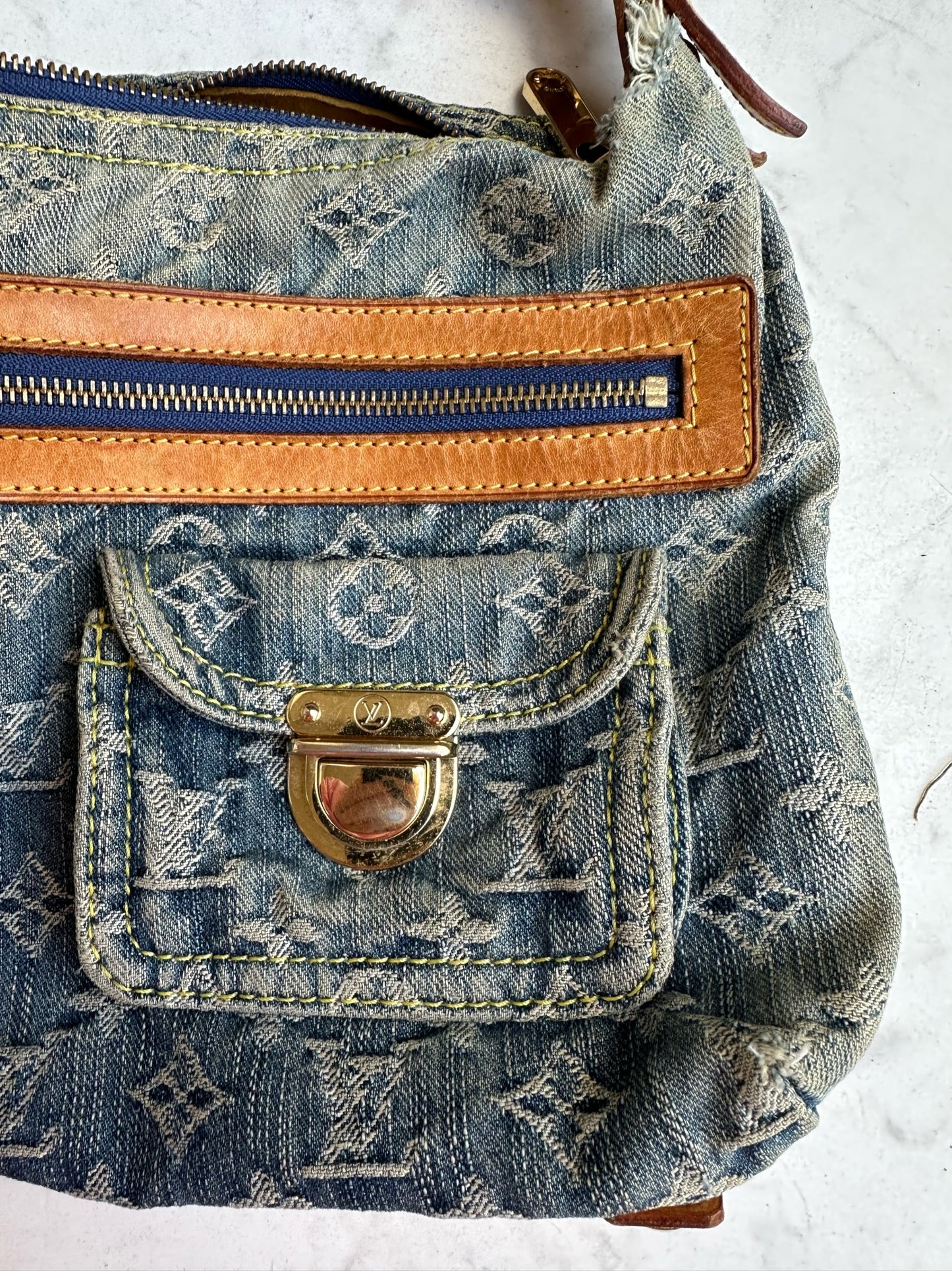Baggy in blue denim canvas