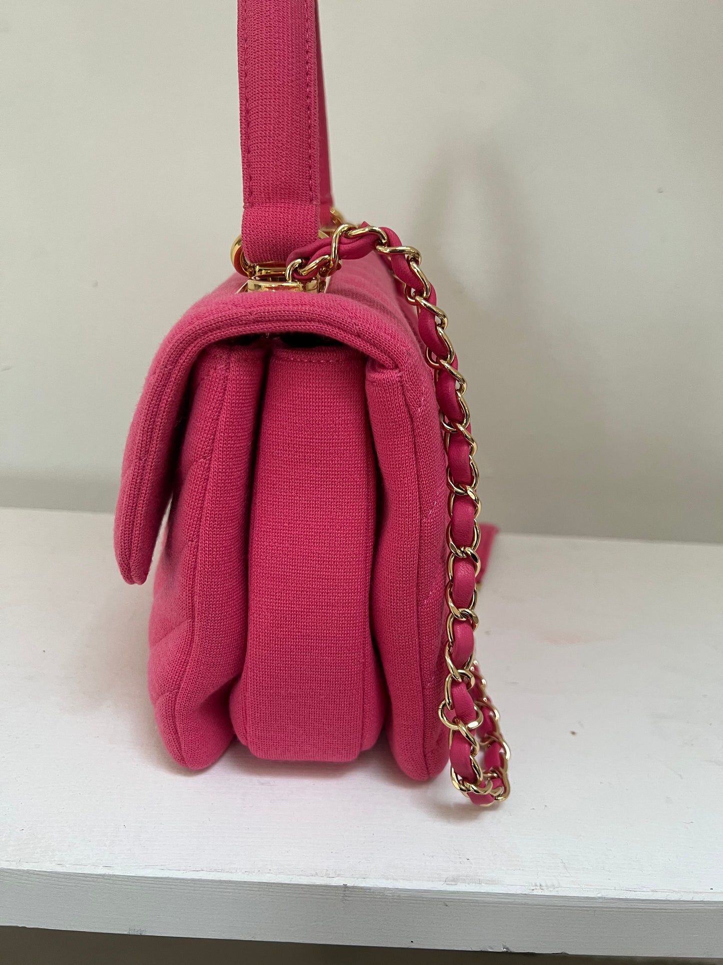 Trendy CC Top handle