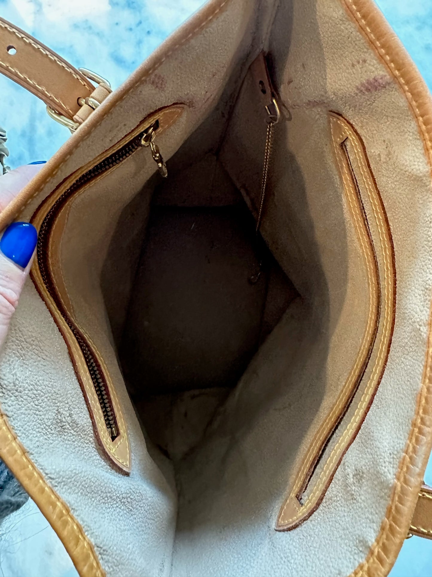 bucket bag