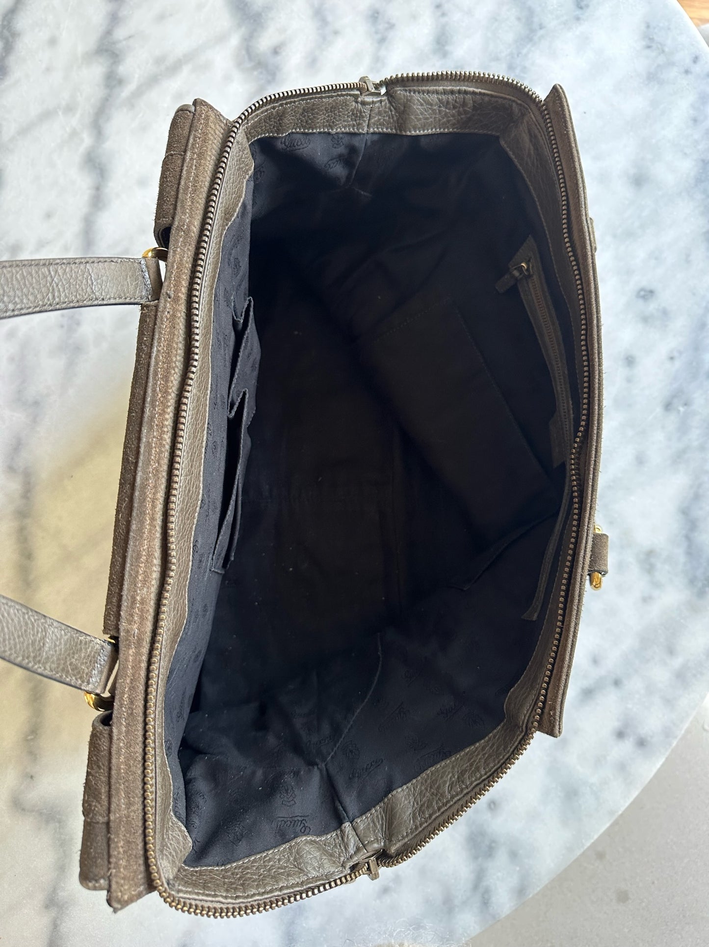 Vintage travel bag