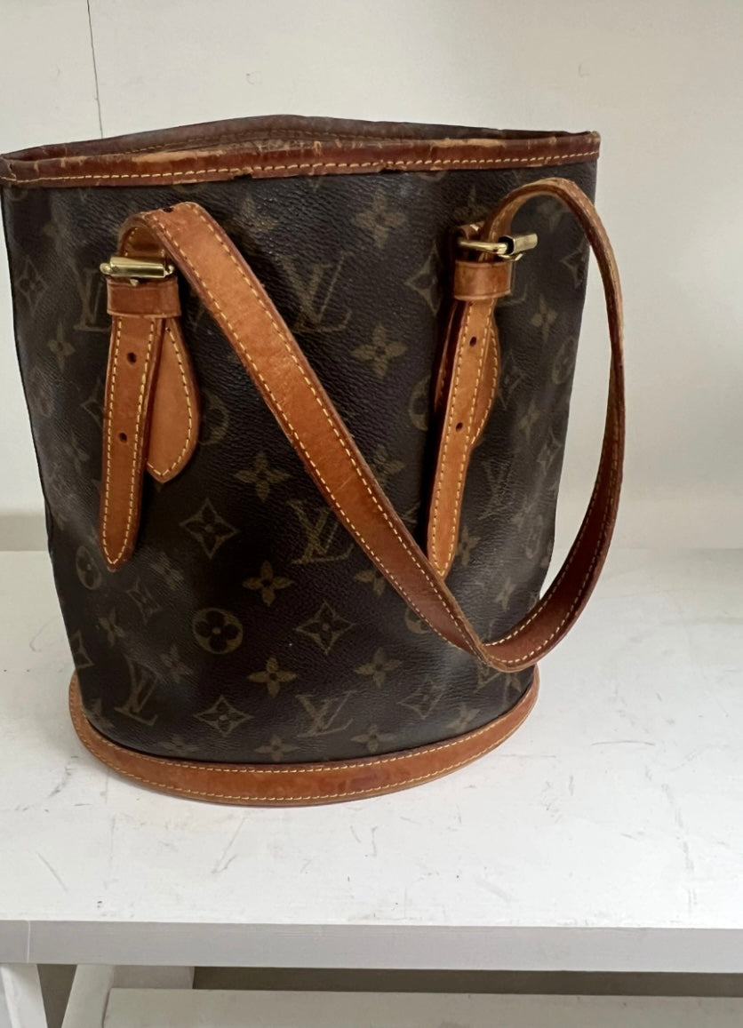 Pm bucket bag