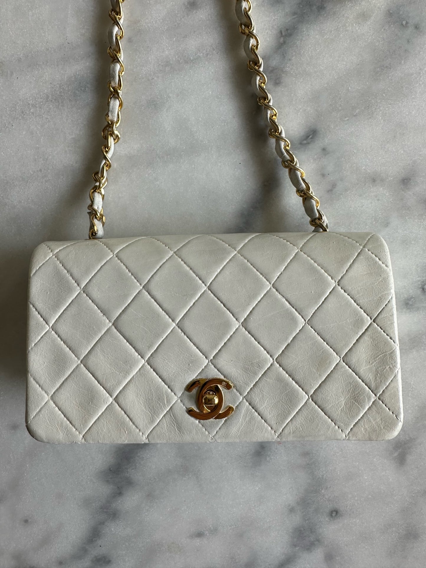 Classic single flap bag
