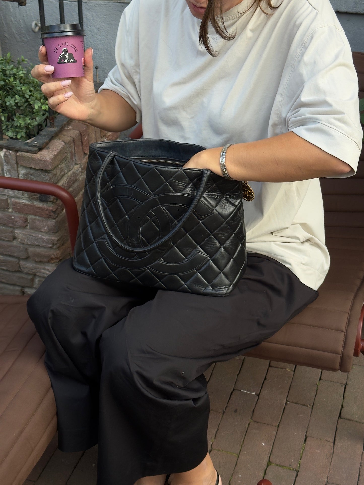 Chanel medaillon