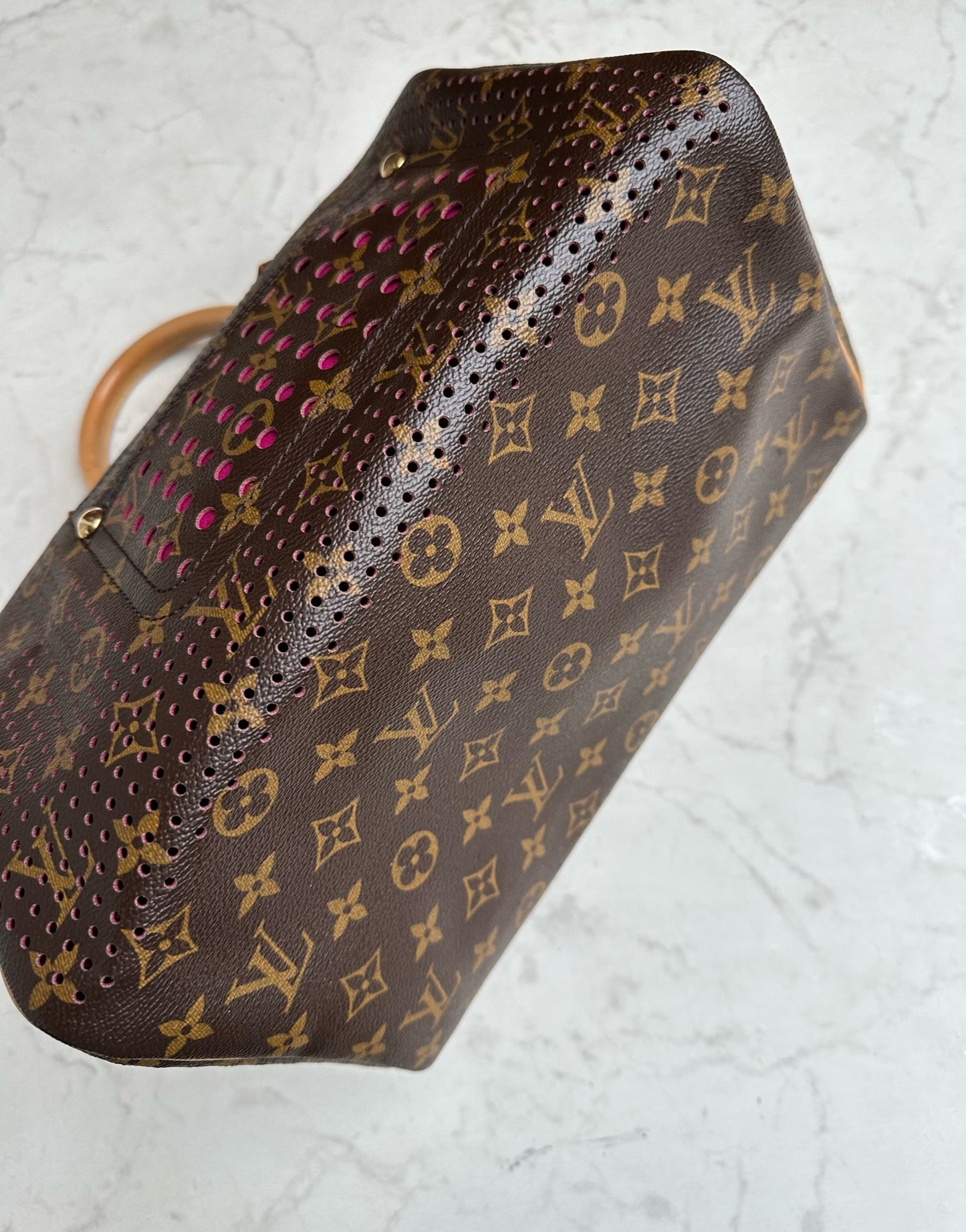 perforated Speedy 30