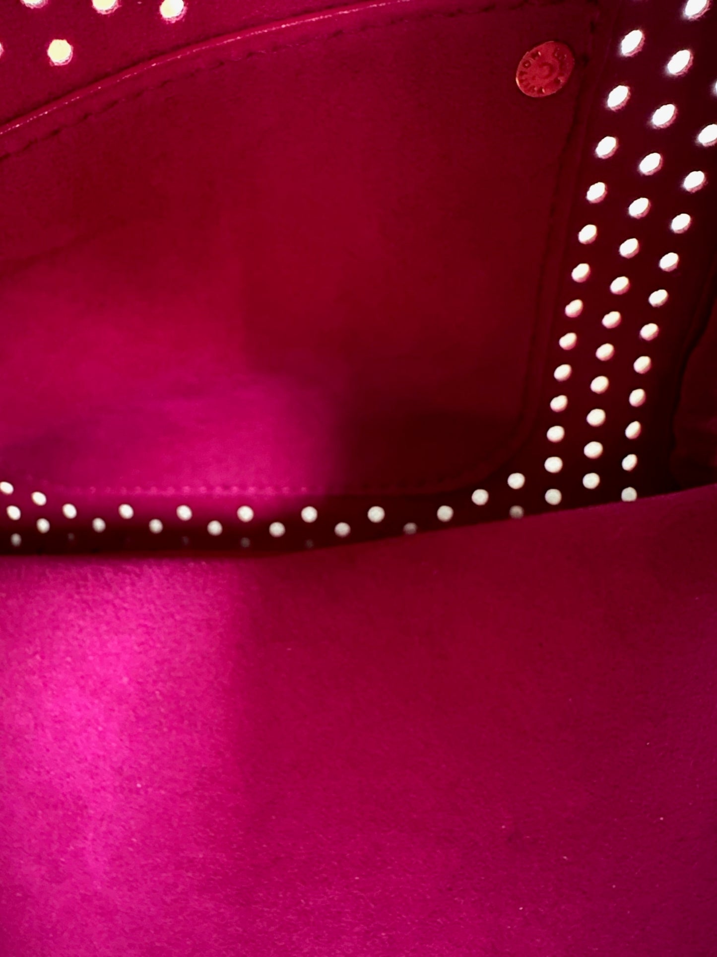 perforated Speedy 30