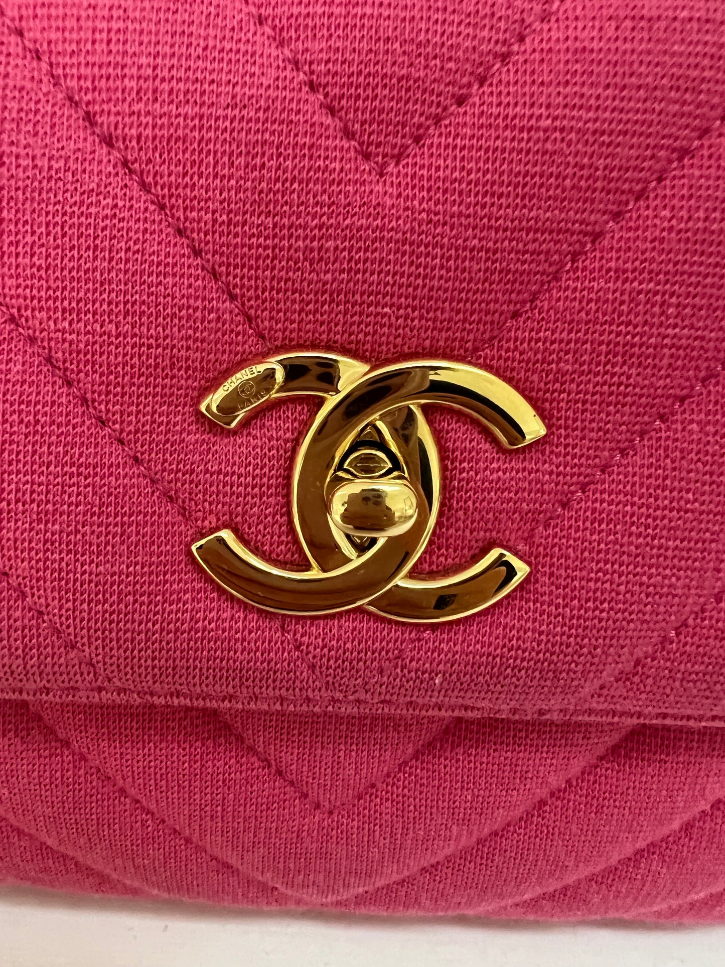 Trendy CC Top handle