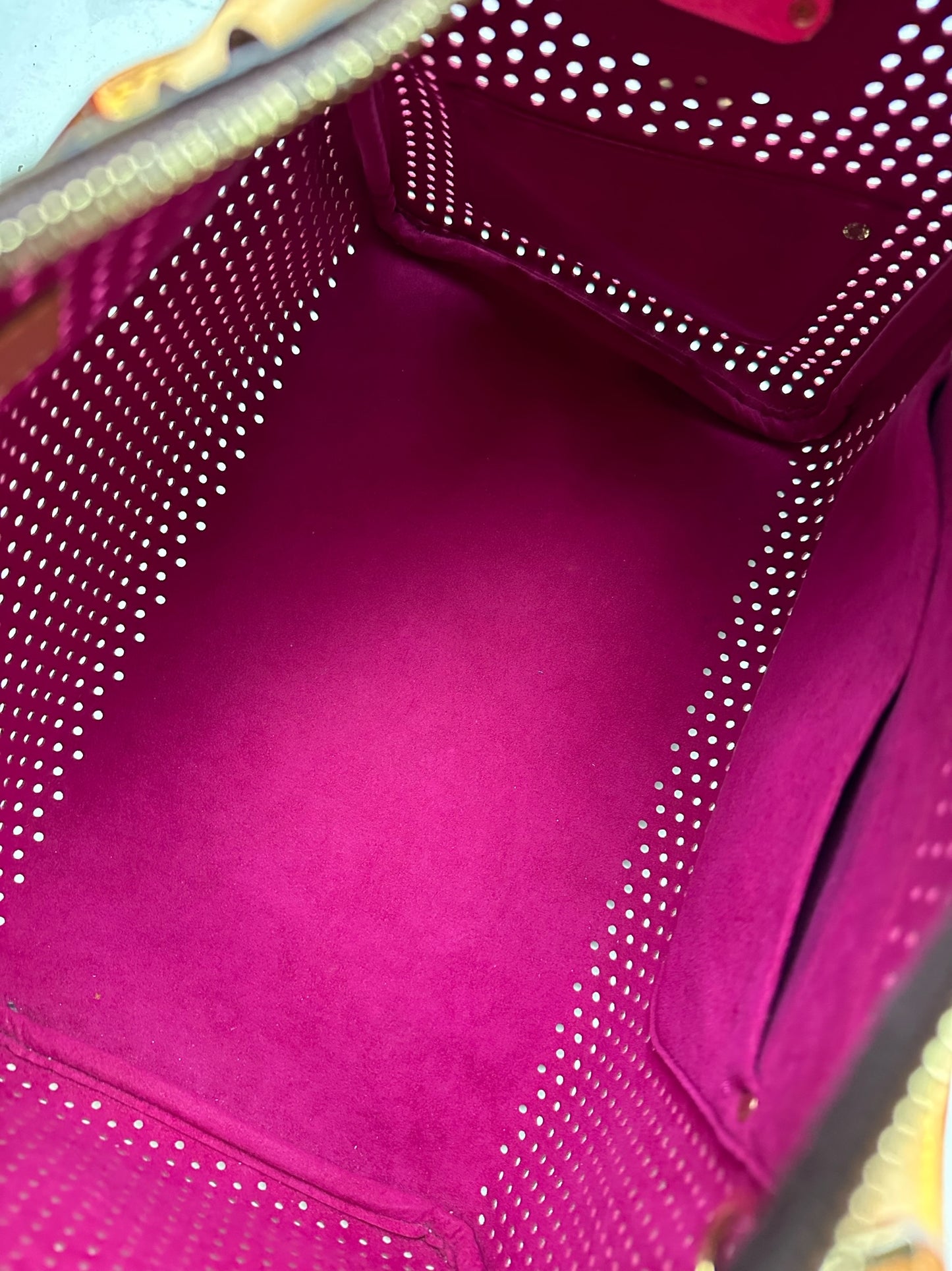 perforated Speedy 30
