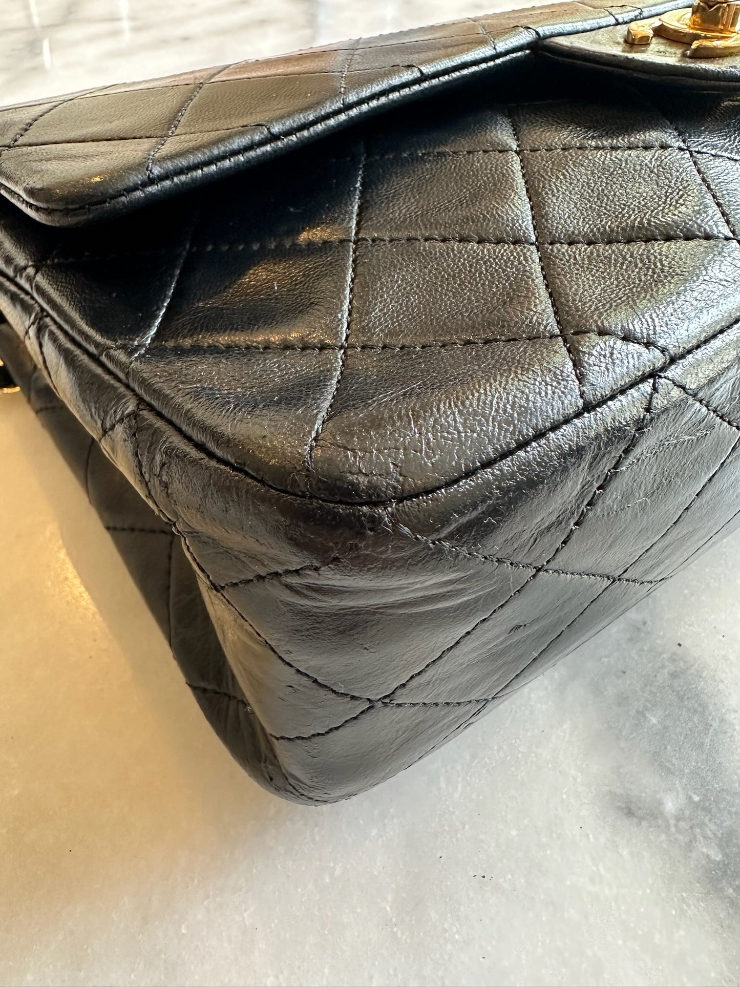 Medium Classic double flap