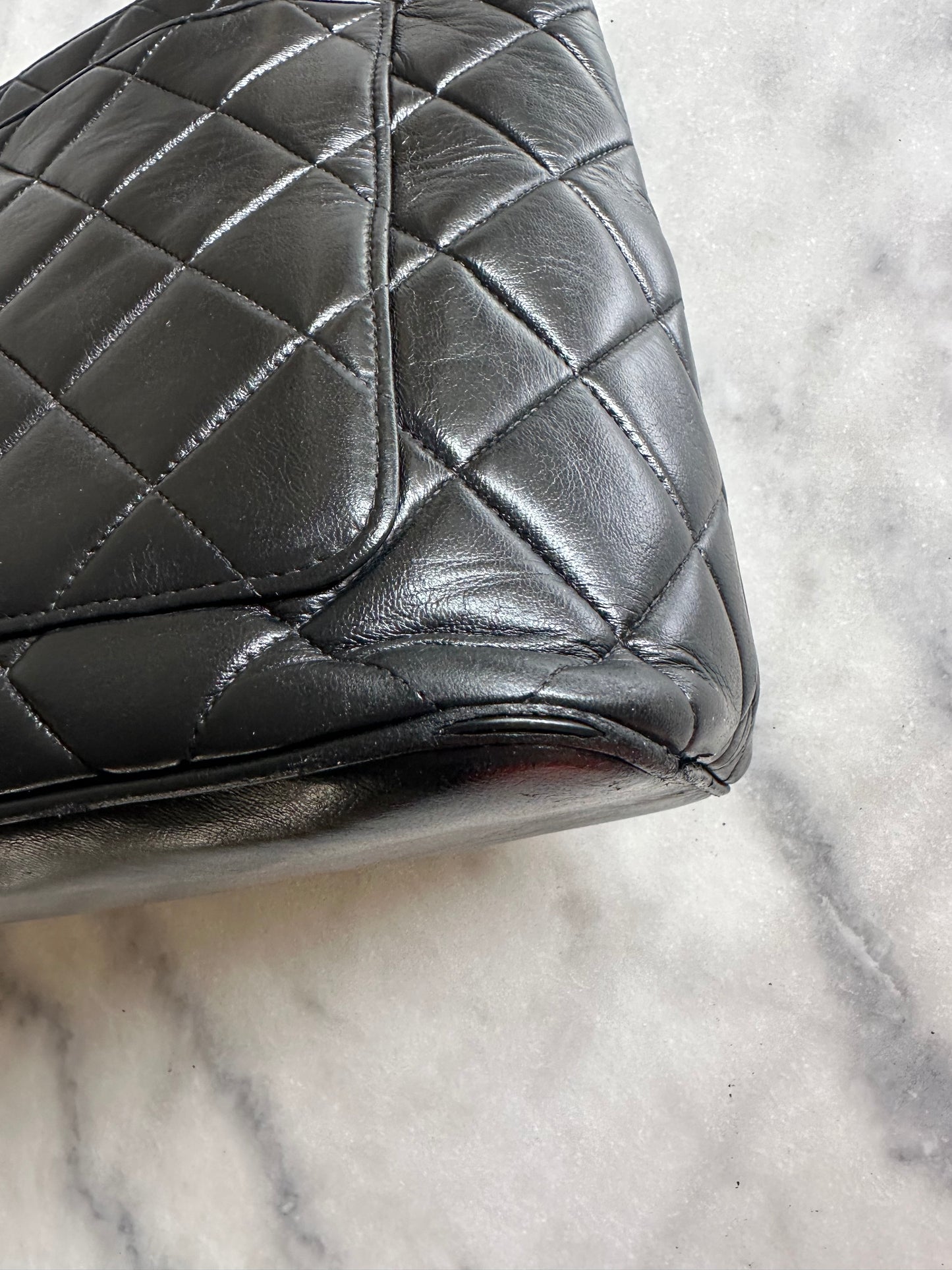 Chanel medaillon
