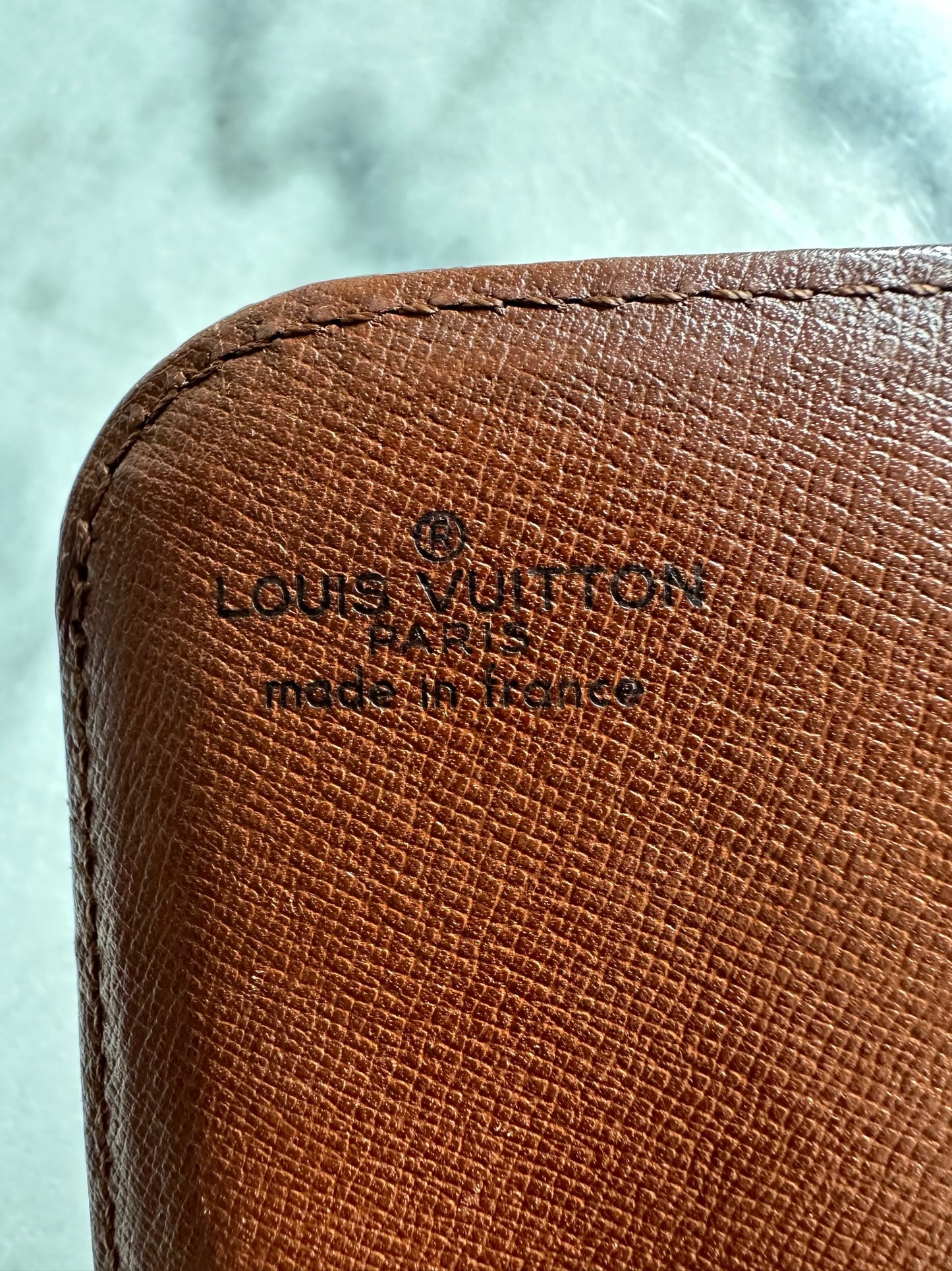 Vintage Cartouchere