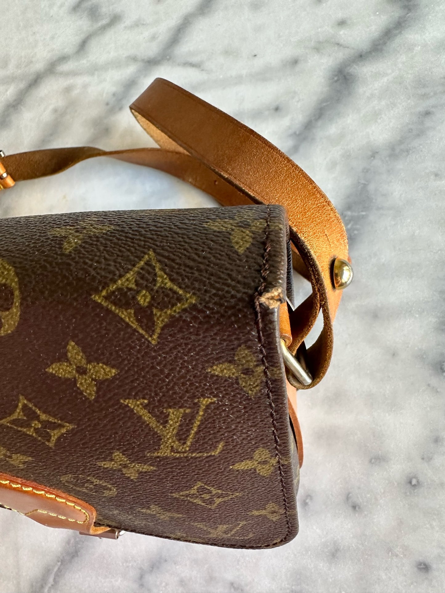 Cartouchere bag