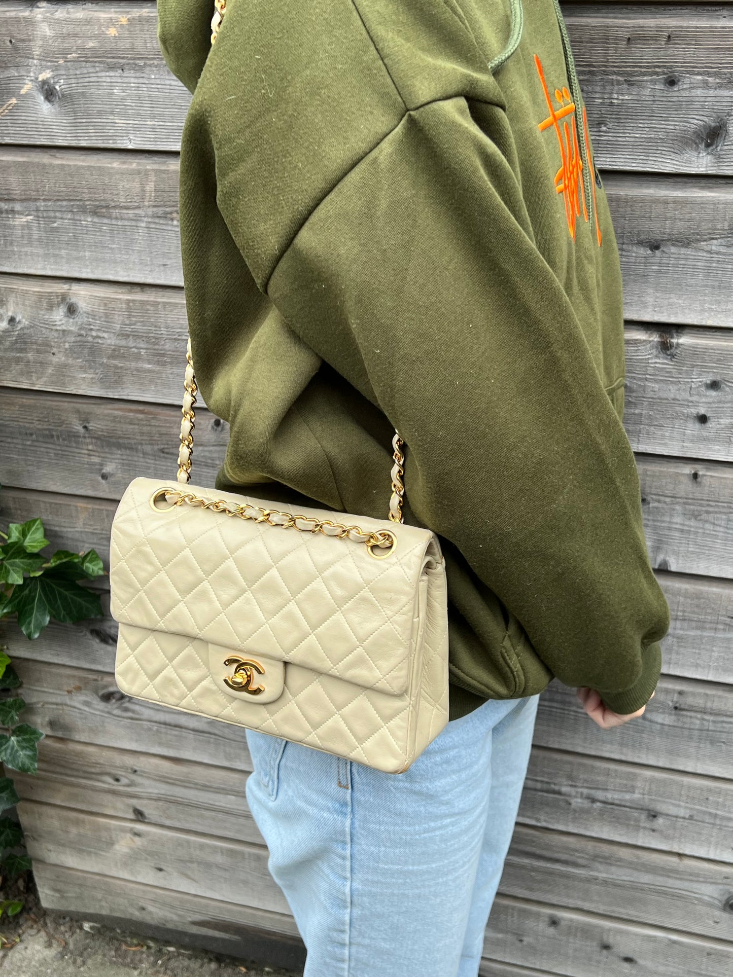 Classic double flap