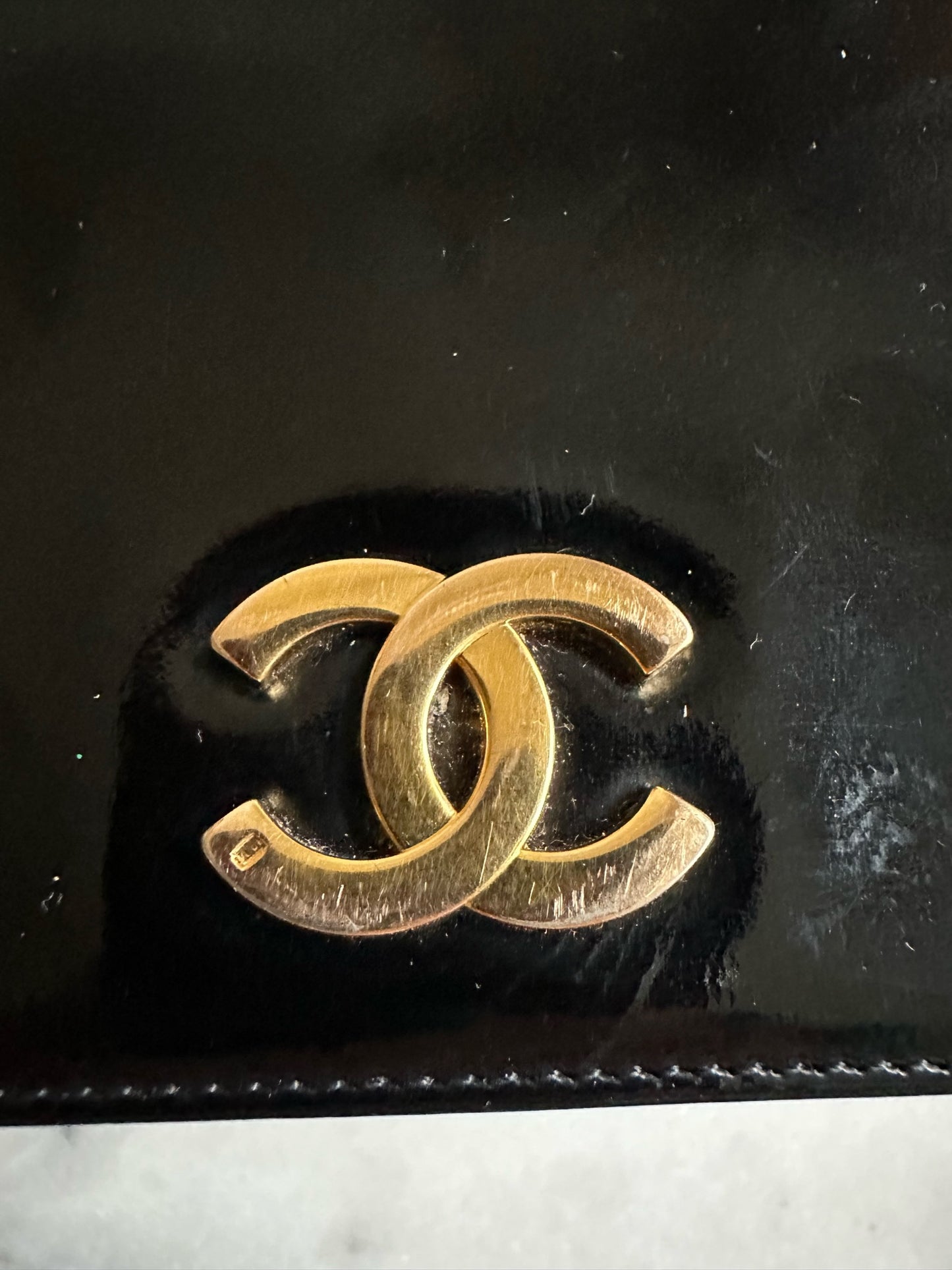 Chanel wallet on chain black