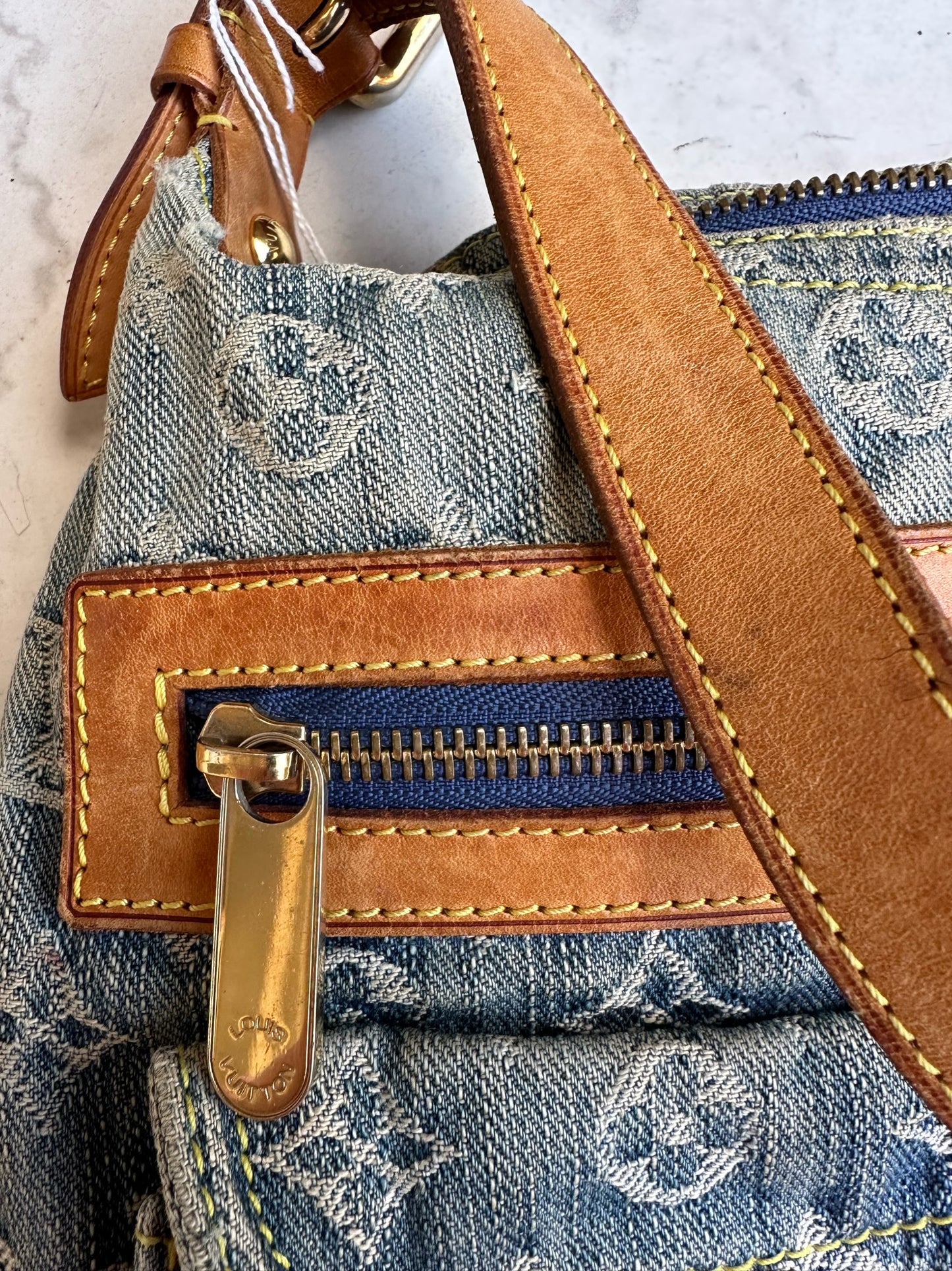 Baggy in blue denim canvas