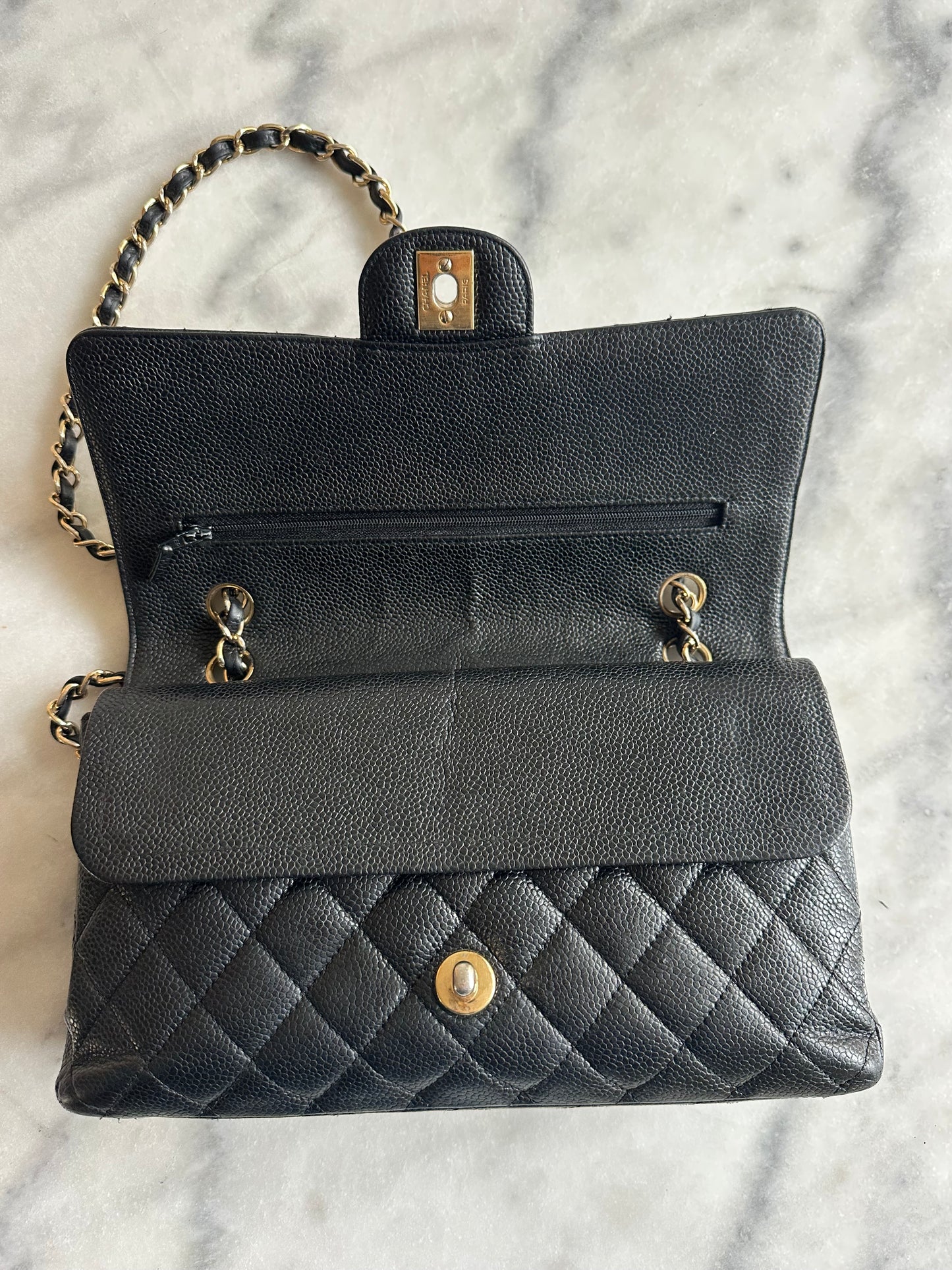 Chanel classic flap caviar