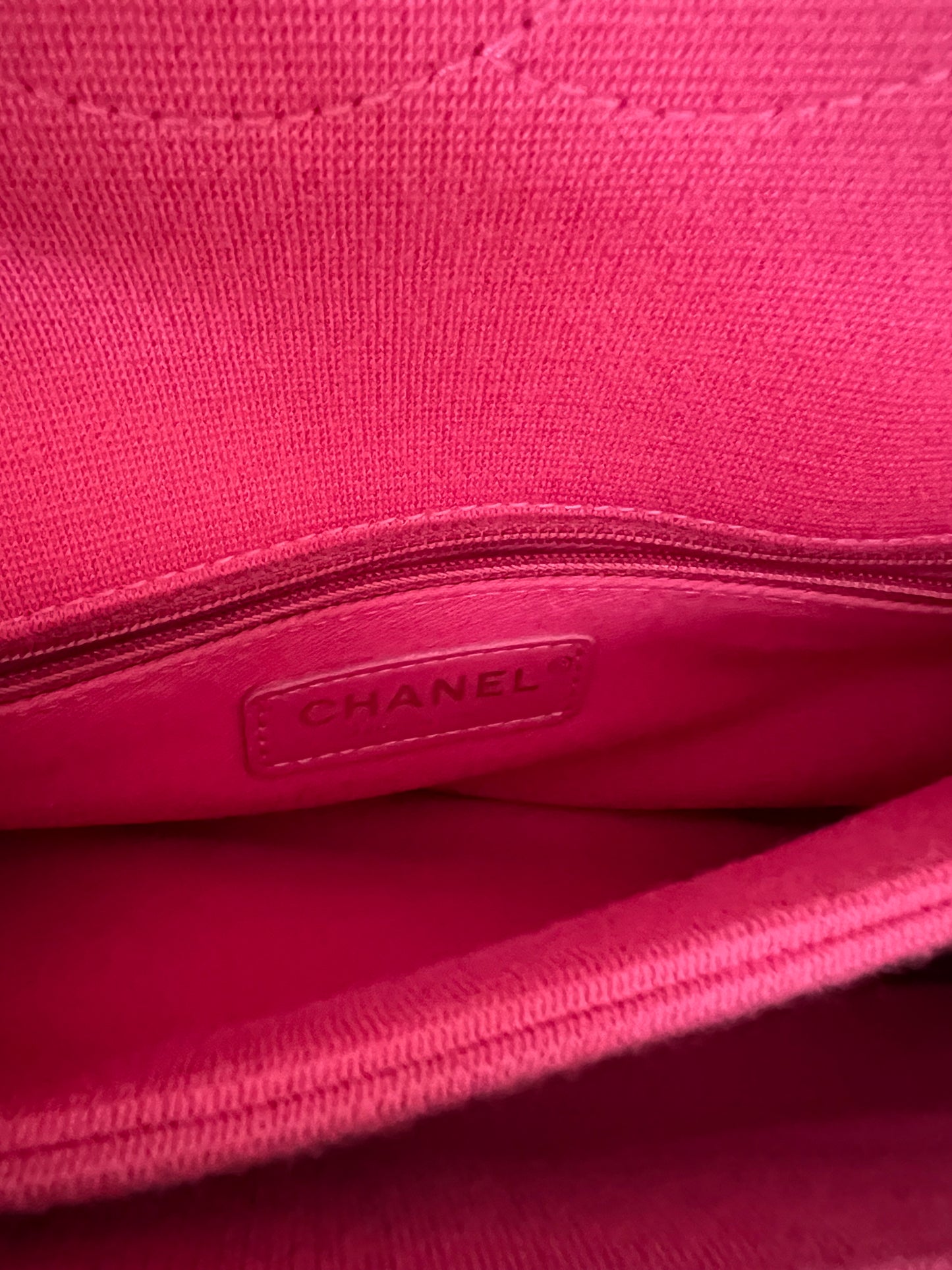 Trendy CC Top handle