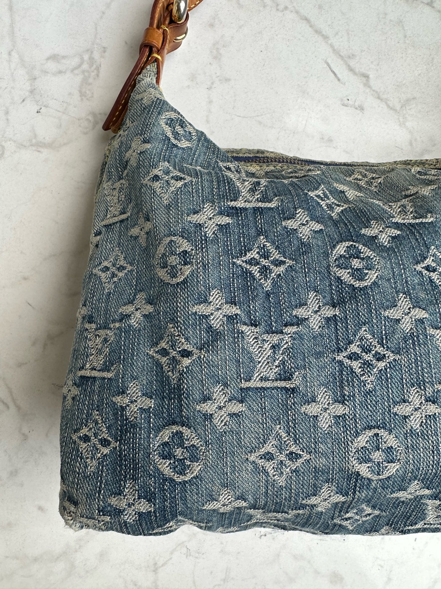 Baggy in blue denim canvas