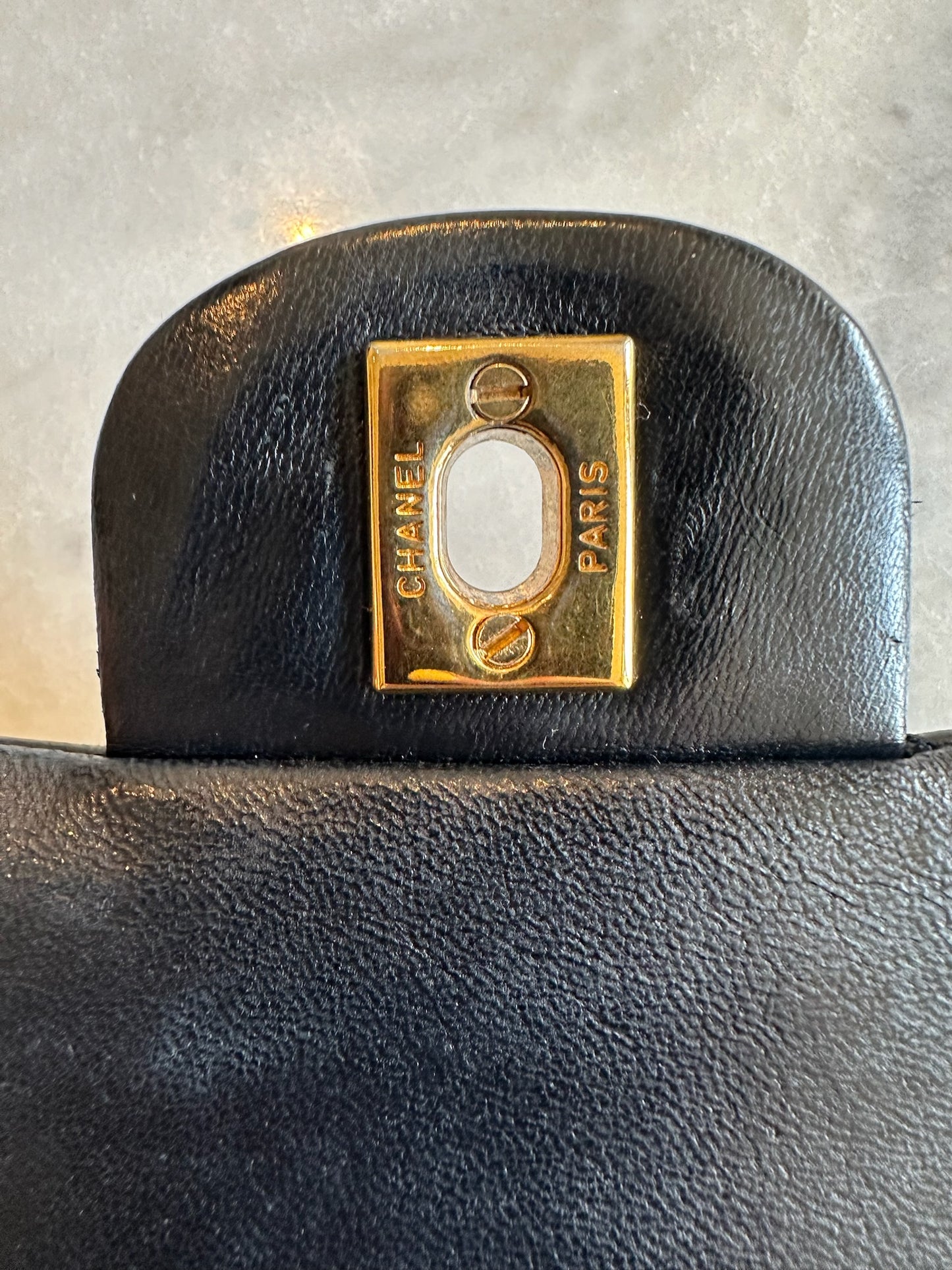 Medium Classic double flap