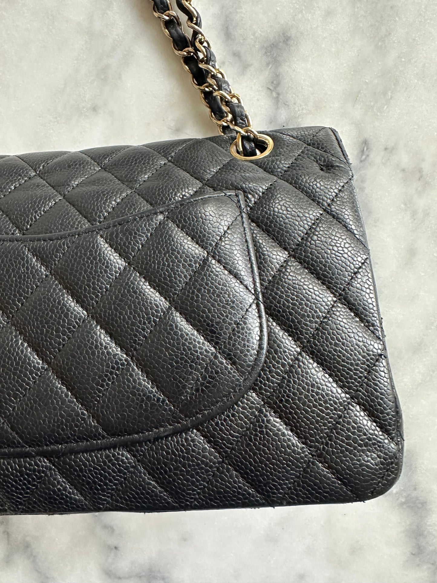 Chanel classic flap caviar