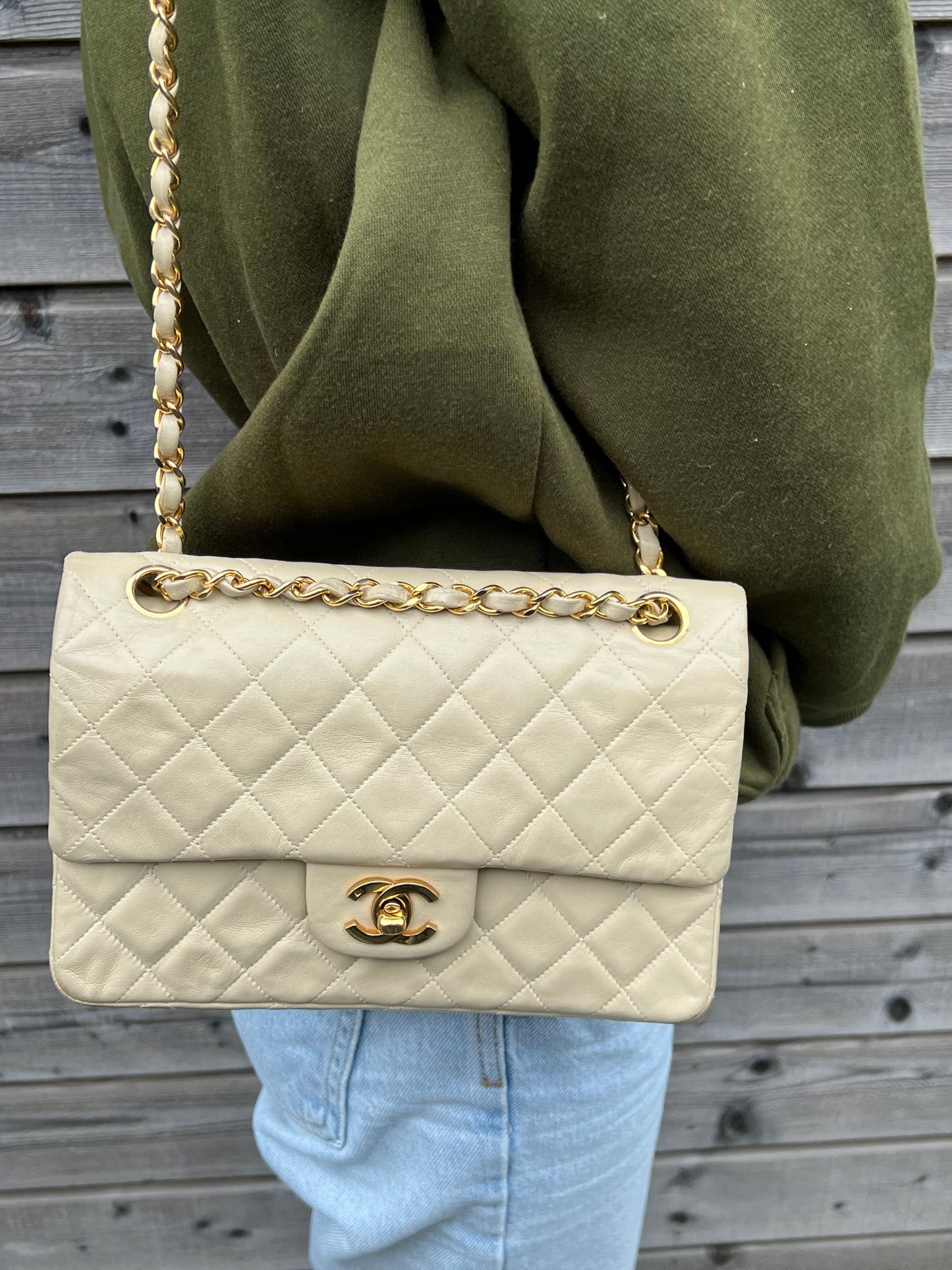 Classic double flap