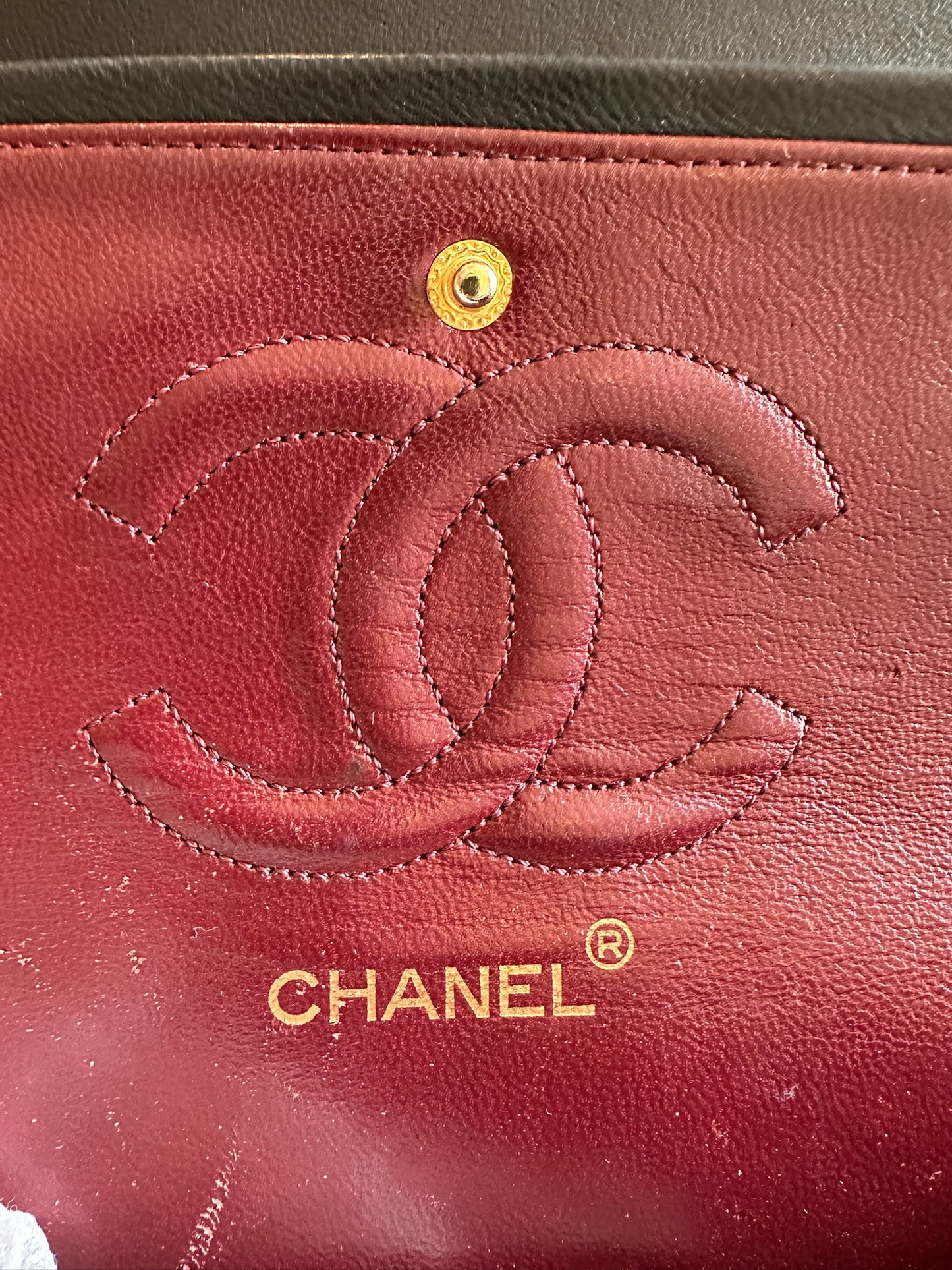 Medium Classic double flap