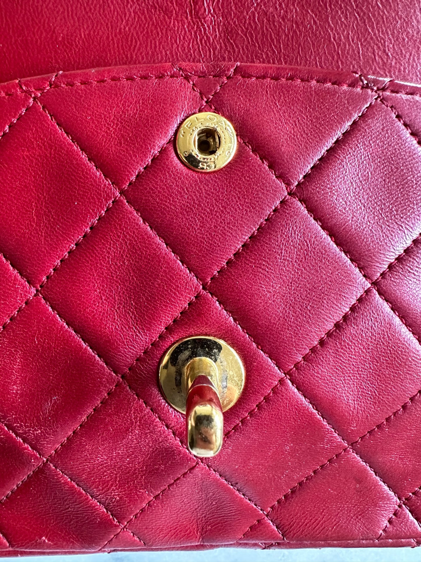 Classic medium double flap