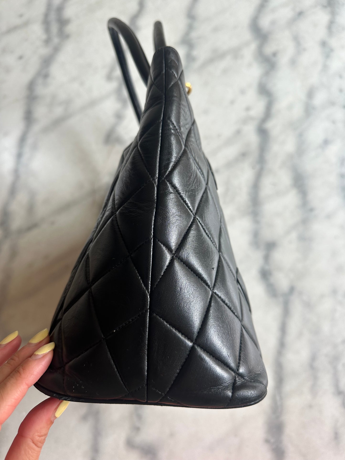 Chanel medaillon