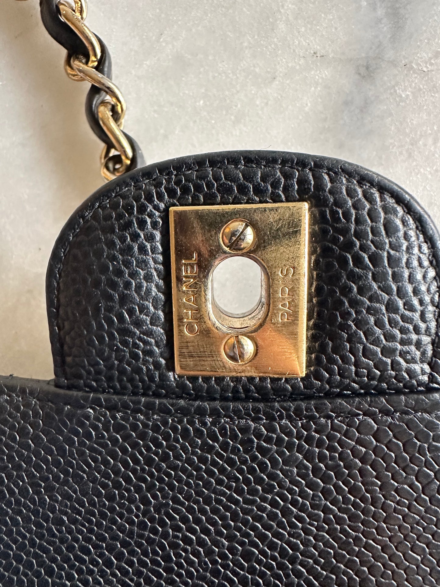 Chanel classic flap caviar