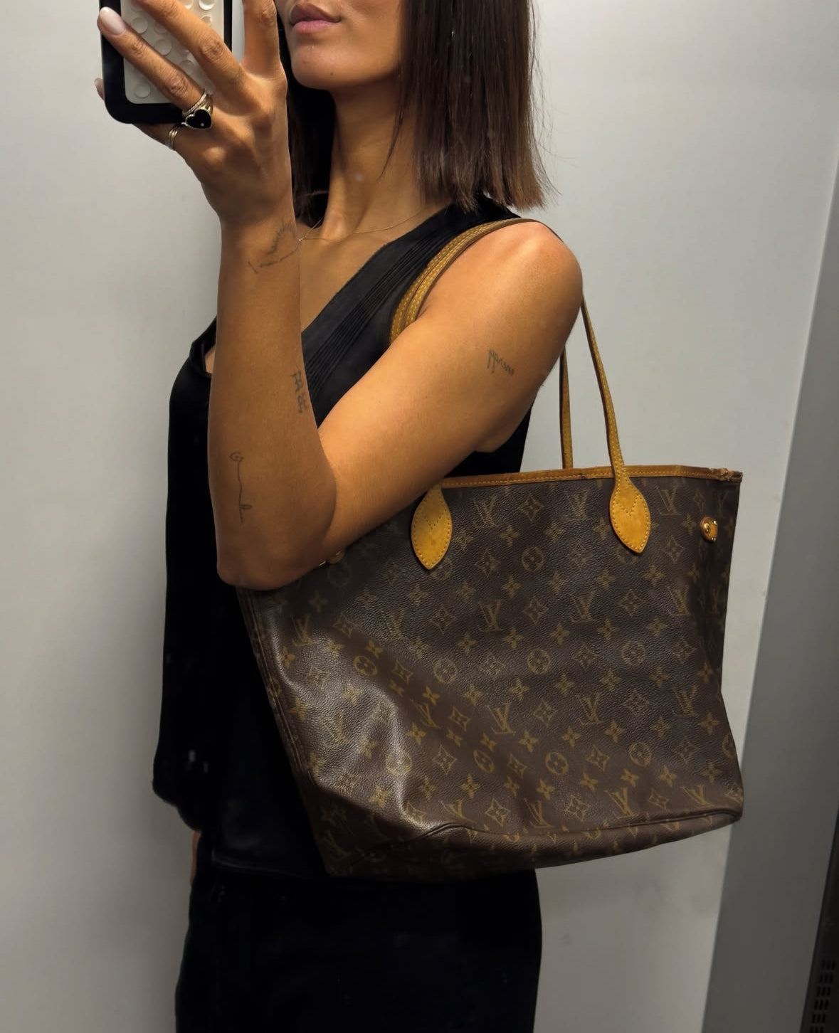 Neverfull MM – The High End Amsterdam - Main Image