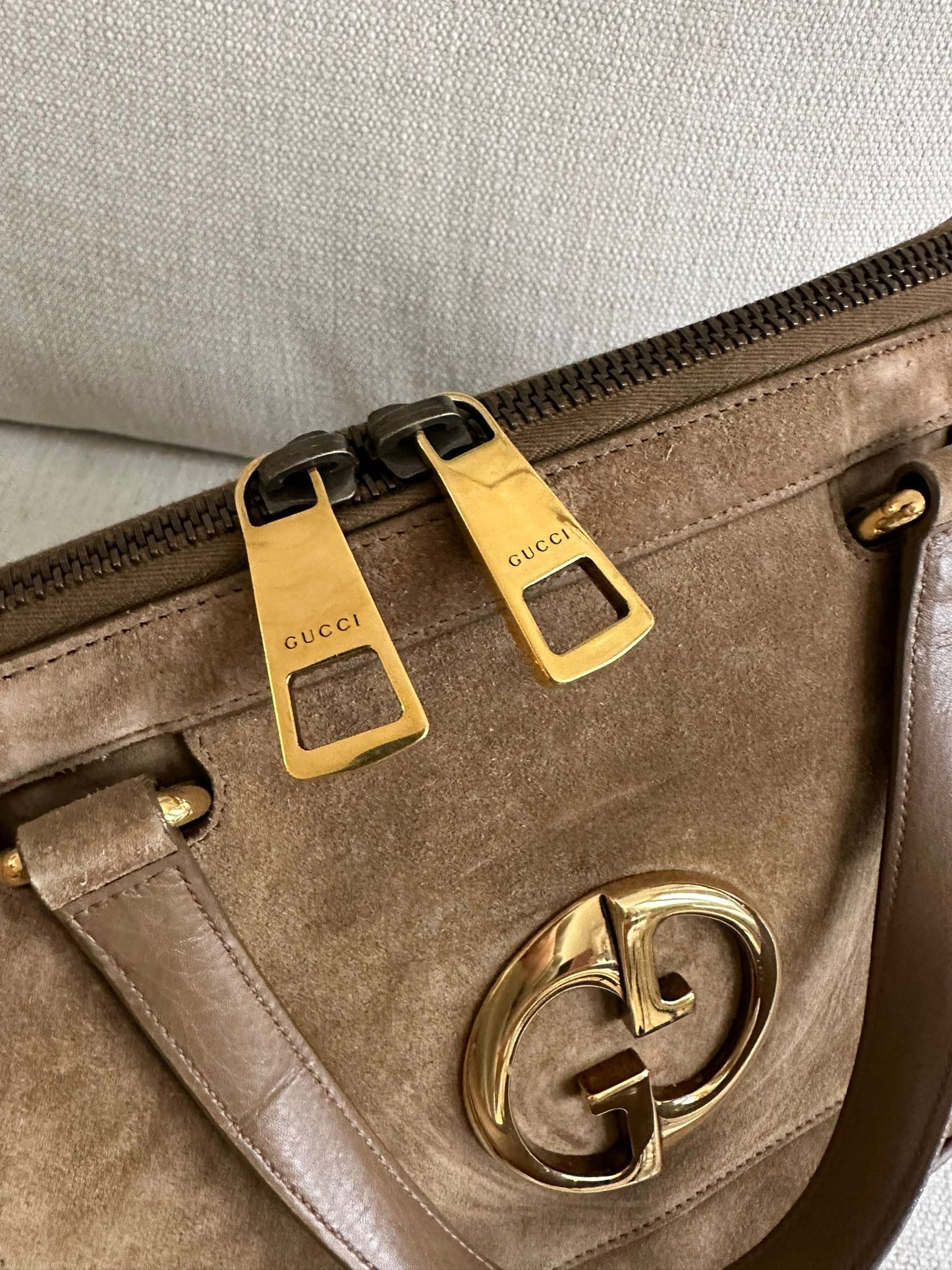 Travel bag