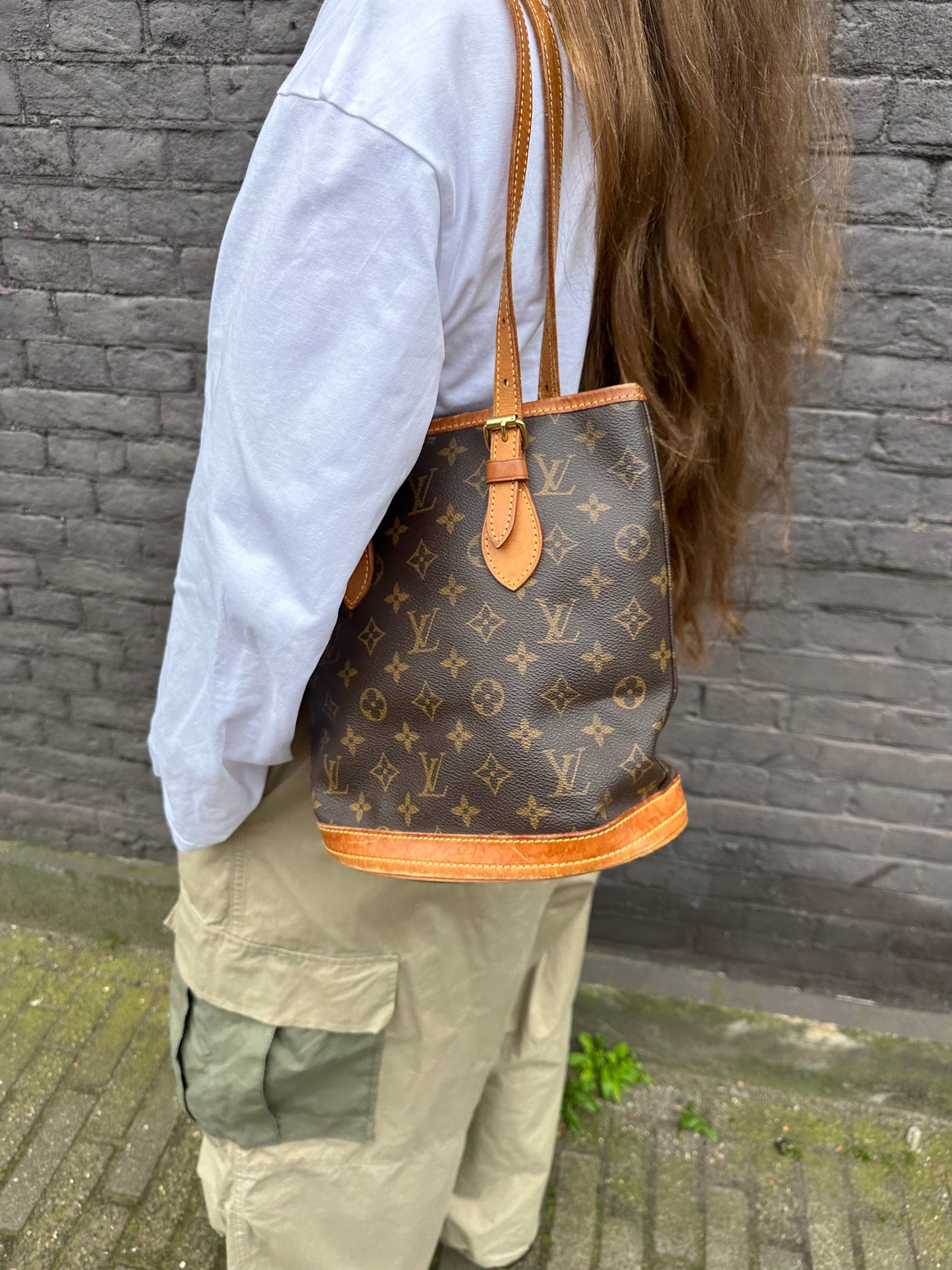 Vintage bucket PM bag