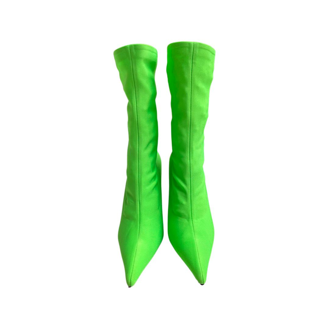 Knife heels