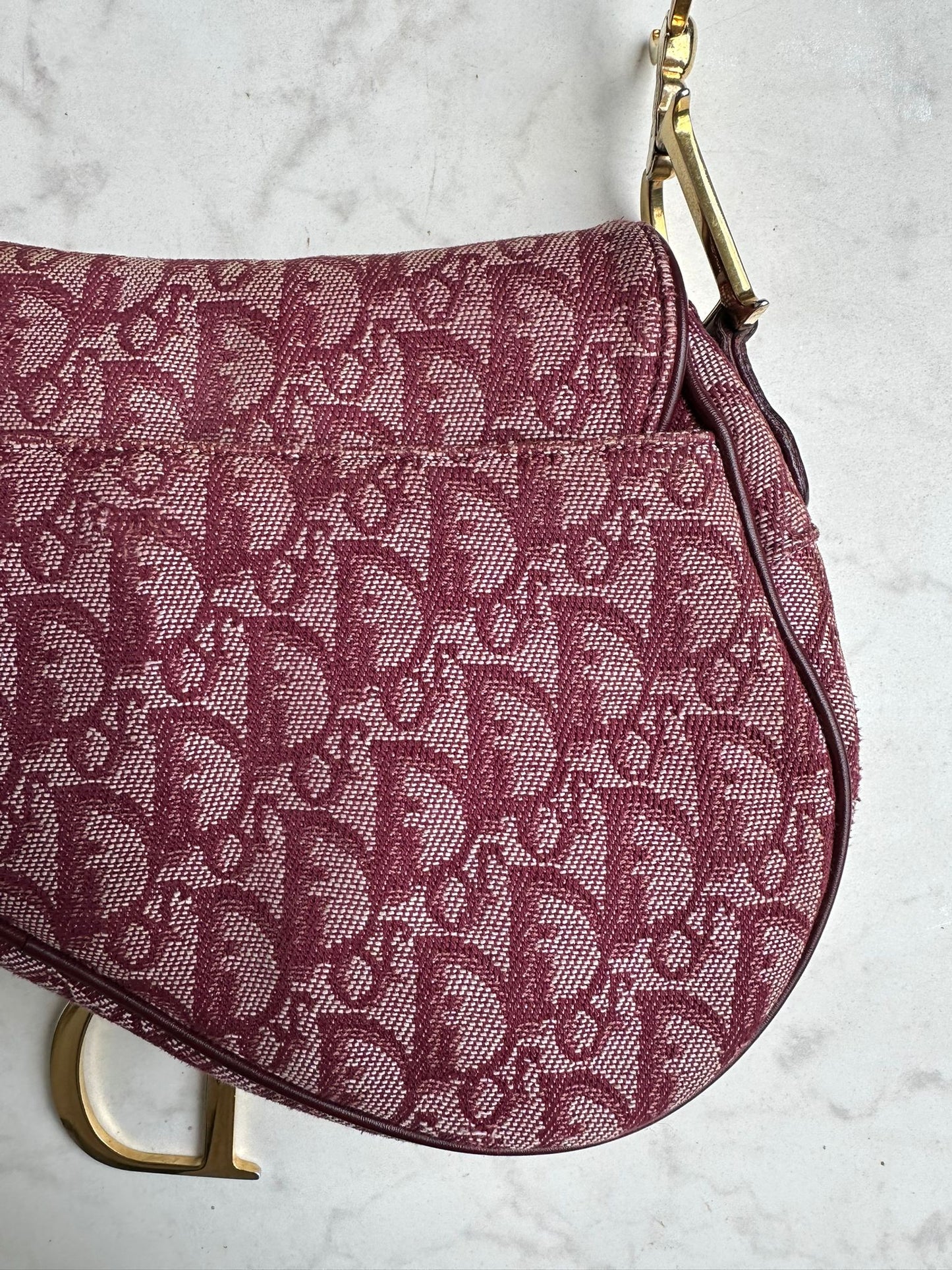 Saddle bag