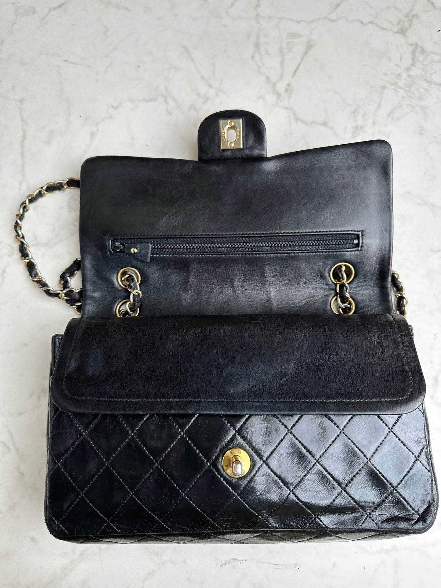 Classic flap bag