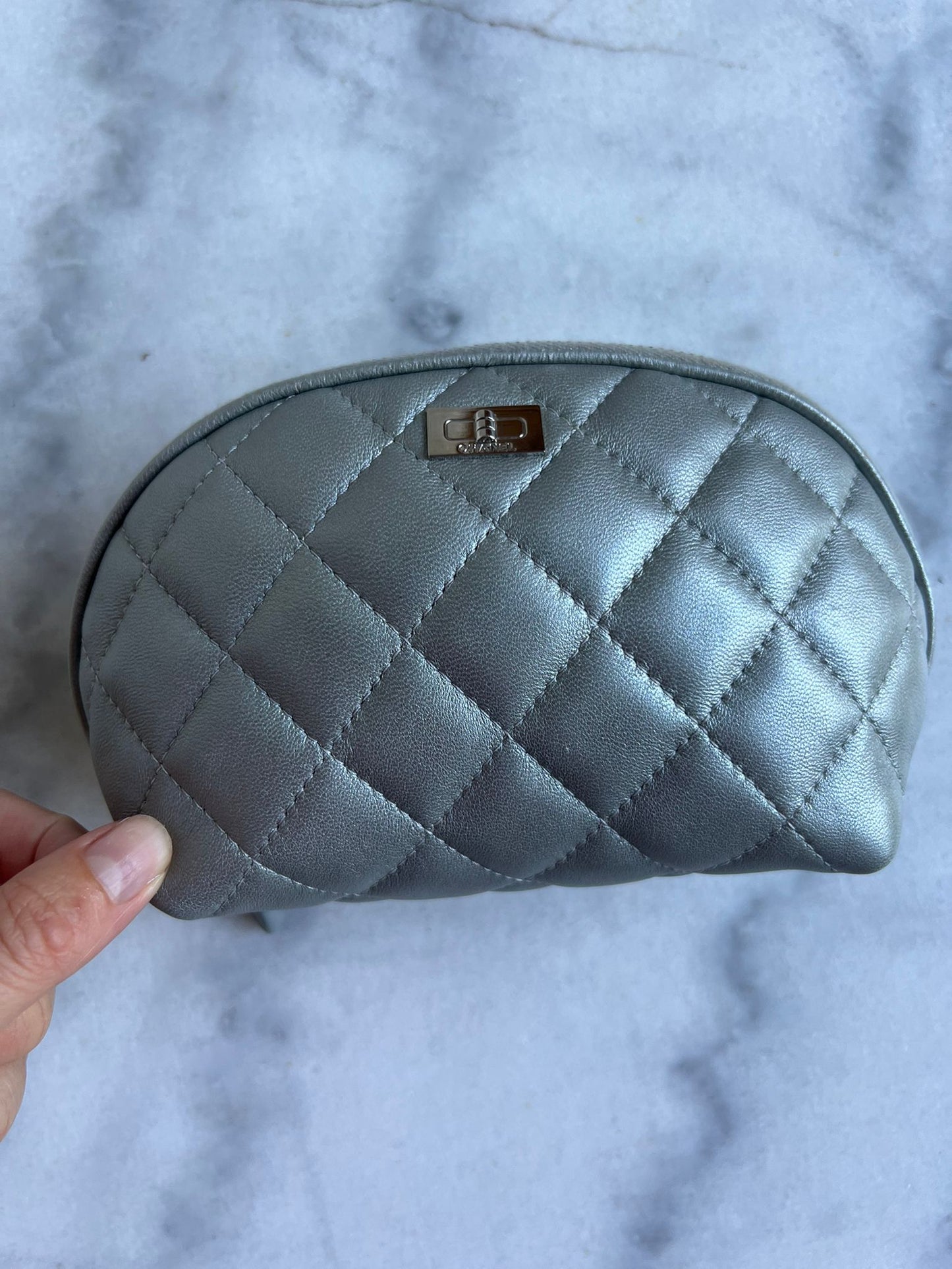 Pouch wallet
