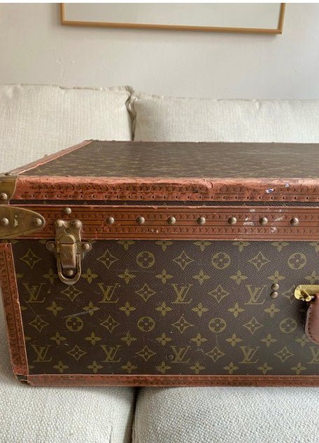 Leather travel bag