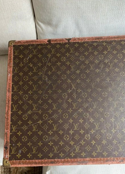 Leather travel bag