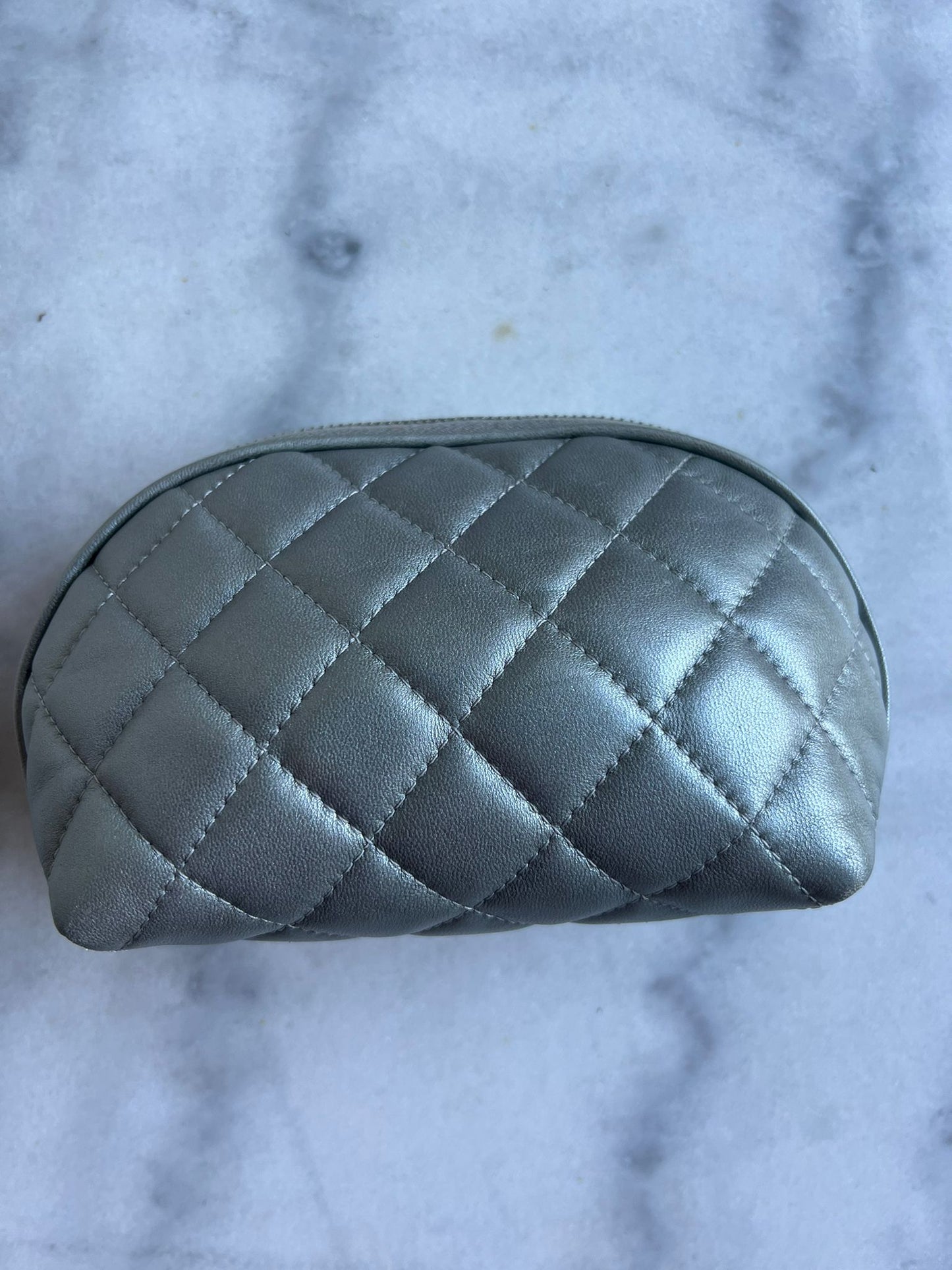 Pouch wallet