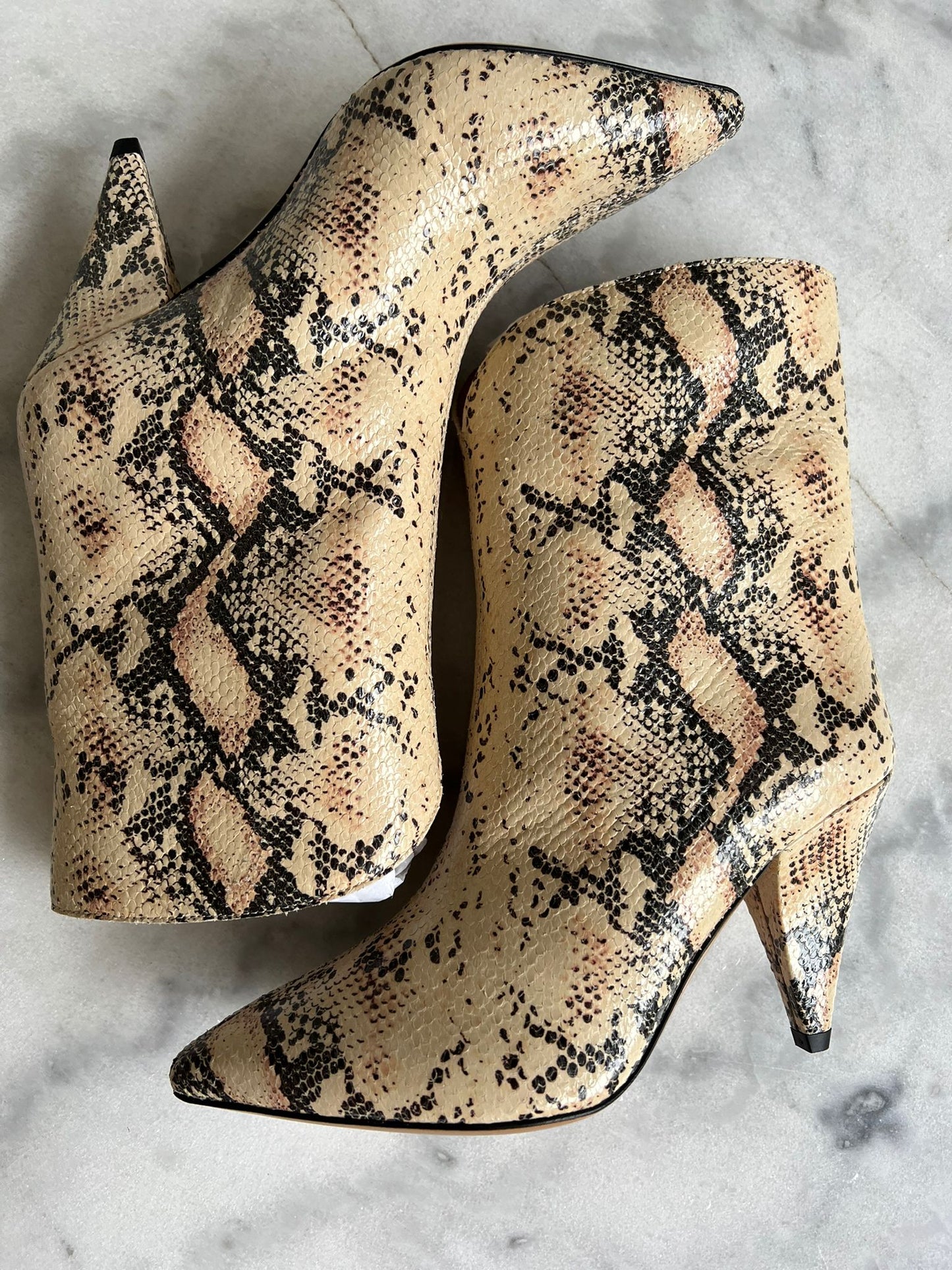 Leinee boots Size 36 EU