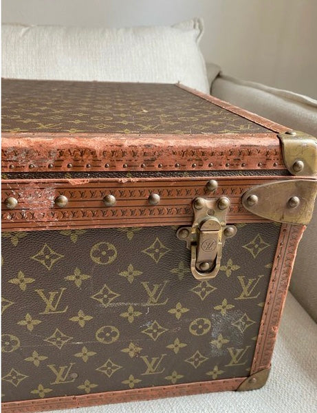 Leather travel bag