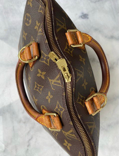 Alma leather handbag