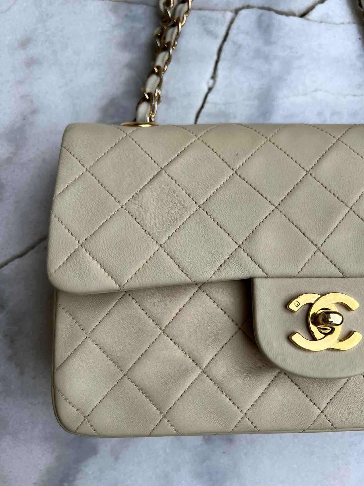 Classic double flap