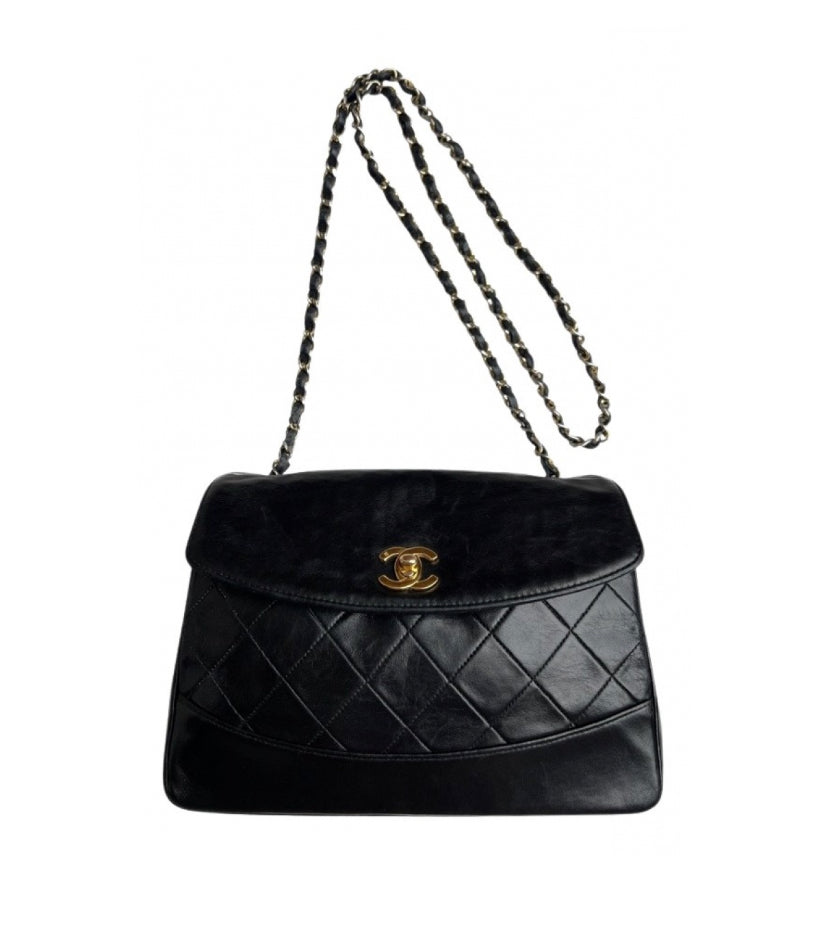 Vintage flap bag